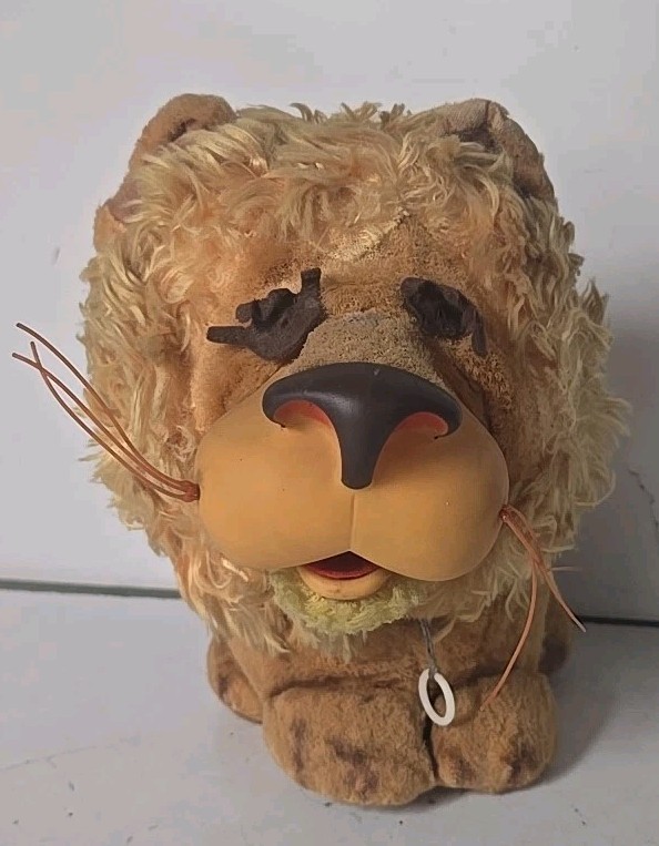 Mattel Larry the Talking Lion 1962 Vintage With Pull String That Works
