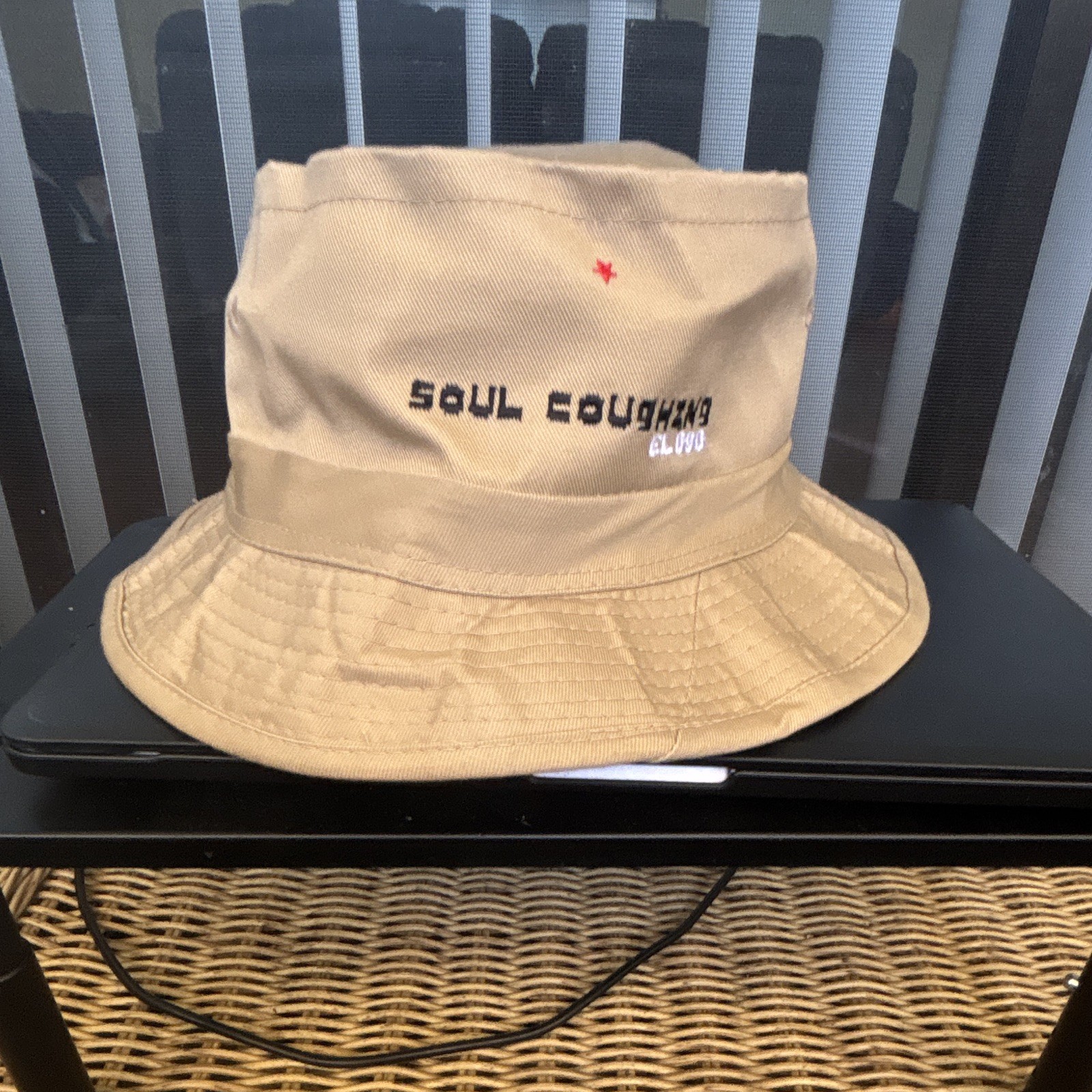 Vintage 1998- Soul Coughing /El oso - Beige Solid - Bucket Hat Size L Unisex Vintage 1998- Soul Coughing /El oso - Beige Solid - Bucket Hat Size L Unisex