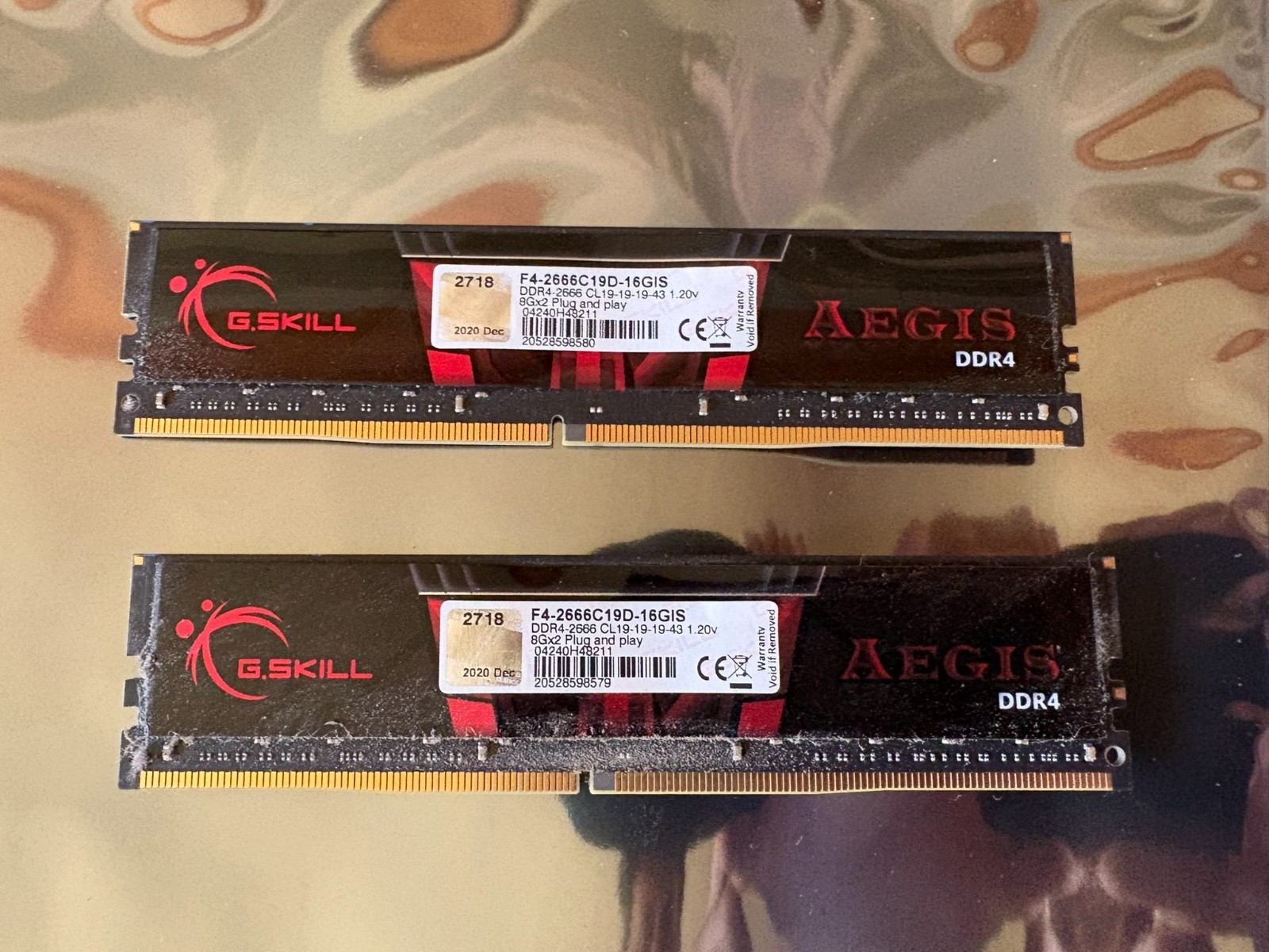 G. SKILL 16 GB (8 GBx2) DDR4-2666 | CL19-19-19-43 1.20v 8Gx2 F4-2666C19D-16GIS G. SKILL 16 GB (8 GBx2) DDR4-2666 | CL19-19-19-43 1.20v 8Gx2 F4-2666C19D-16GIS