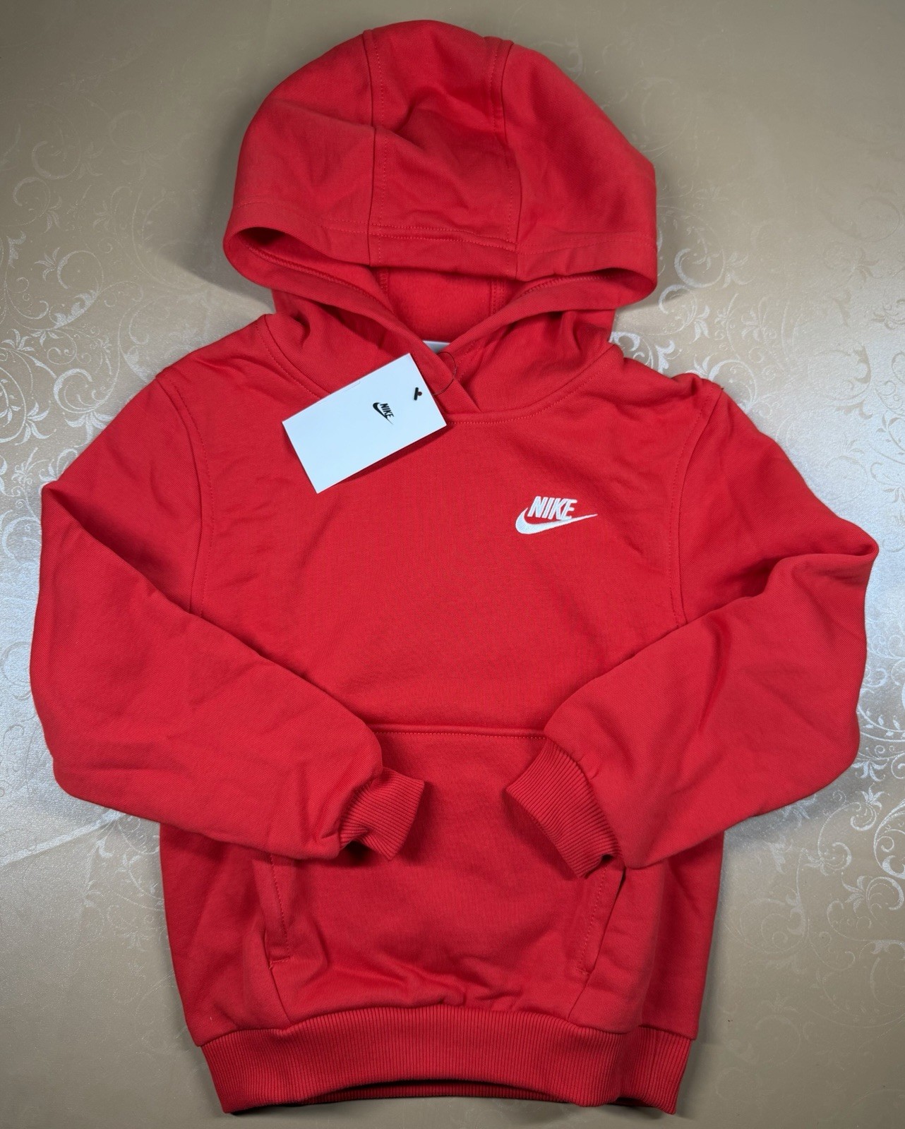 Nike Sweatshirt Kids SMALL University Red Club Fleece Hoodie Sweater Boys Youth Nike Sweatshirt Kids SMALL University Red Club Fleece Hoodie Sweater Boys Youth