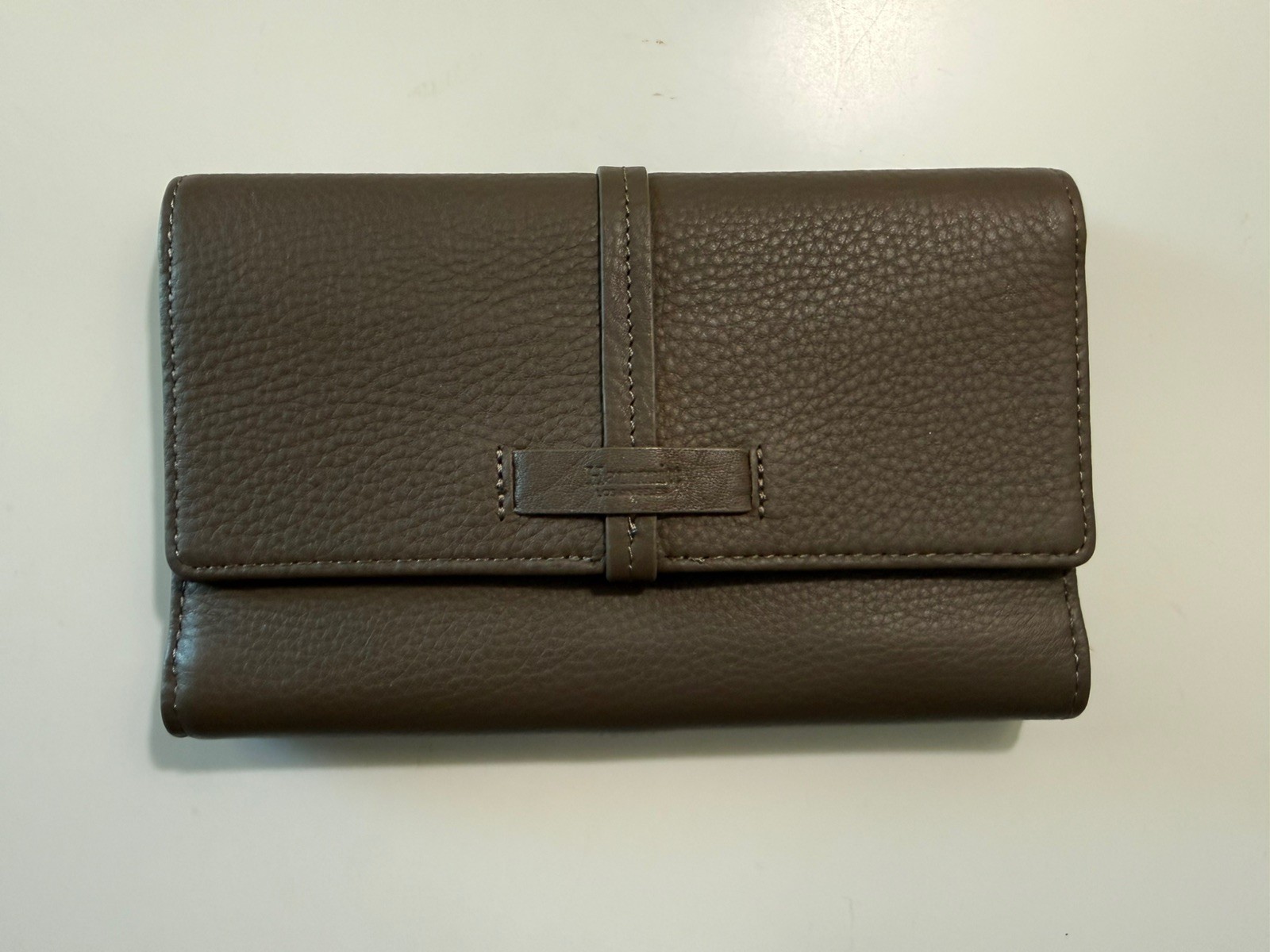 NEW HAMMITT Benjamin Olivine WalletPebbled Leather Clutch Brown Retails $245