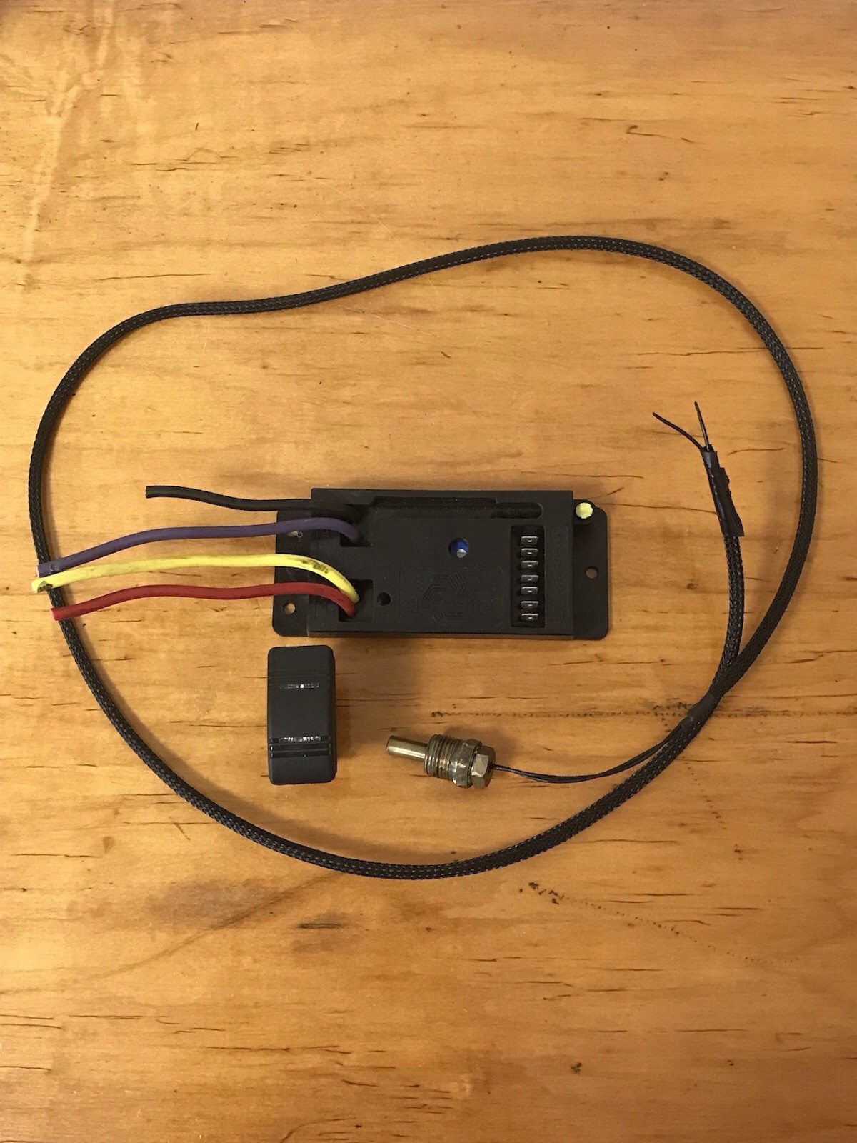 Flex-A-Lite 31163 Temp Sensitive Variable Speed Control Fan Controller Flex-A-Lite 31163 Temp Sensitive Variable Speed Control Fan Controller