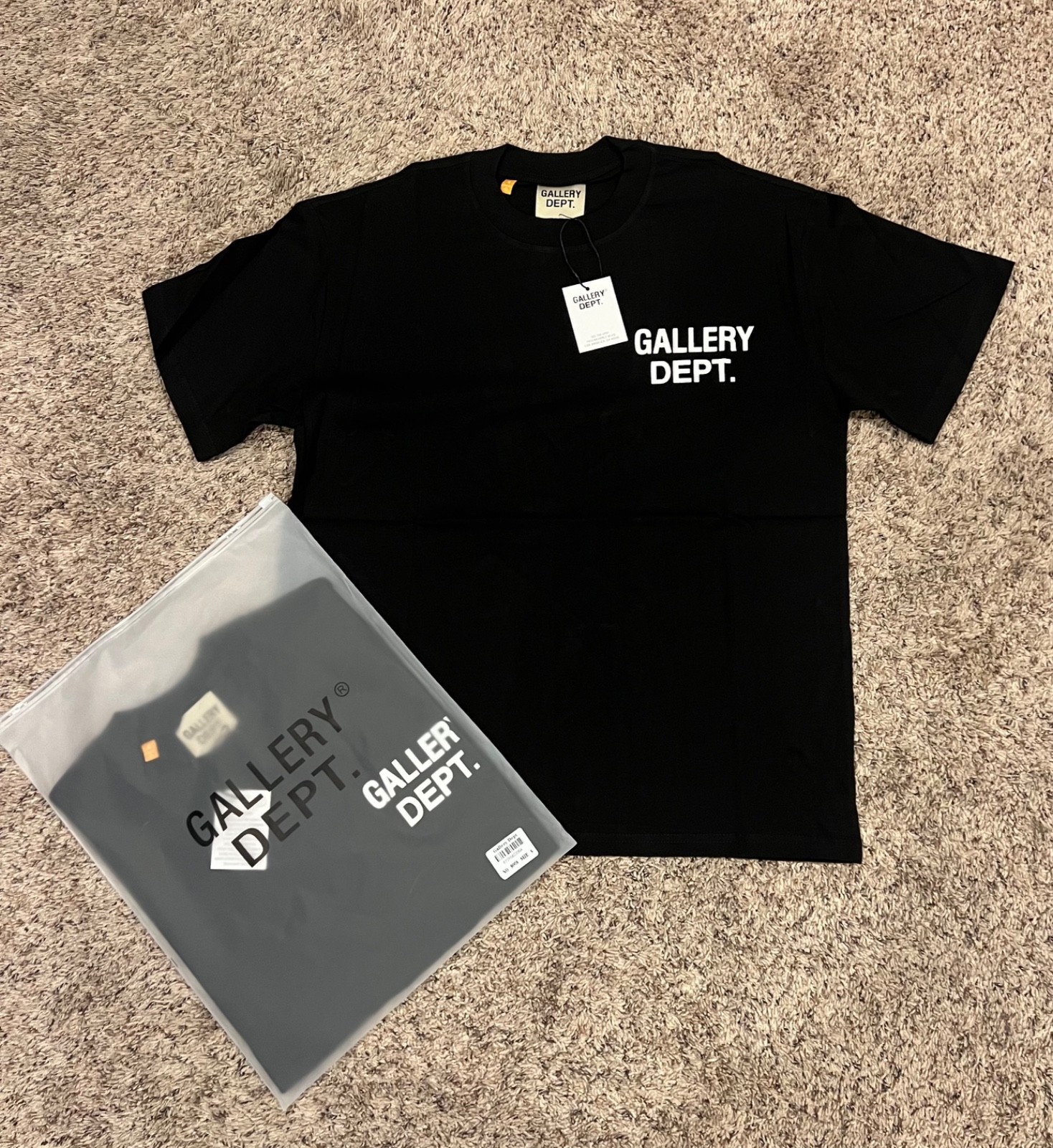 Gallery Dept. T Shirt - Black - Size Large - Brand New (NWT) Gallery Dept. T Shirt - Black - Size Large - Brand New (NWT)