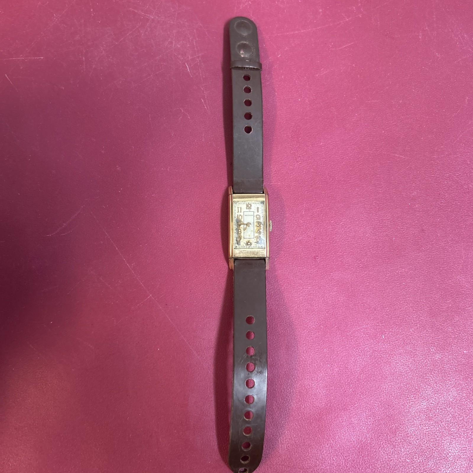 Vintage 1937 Waltham Model L-7.25  737 17-Jewel Wristwatch Parts Or Repair