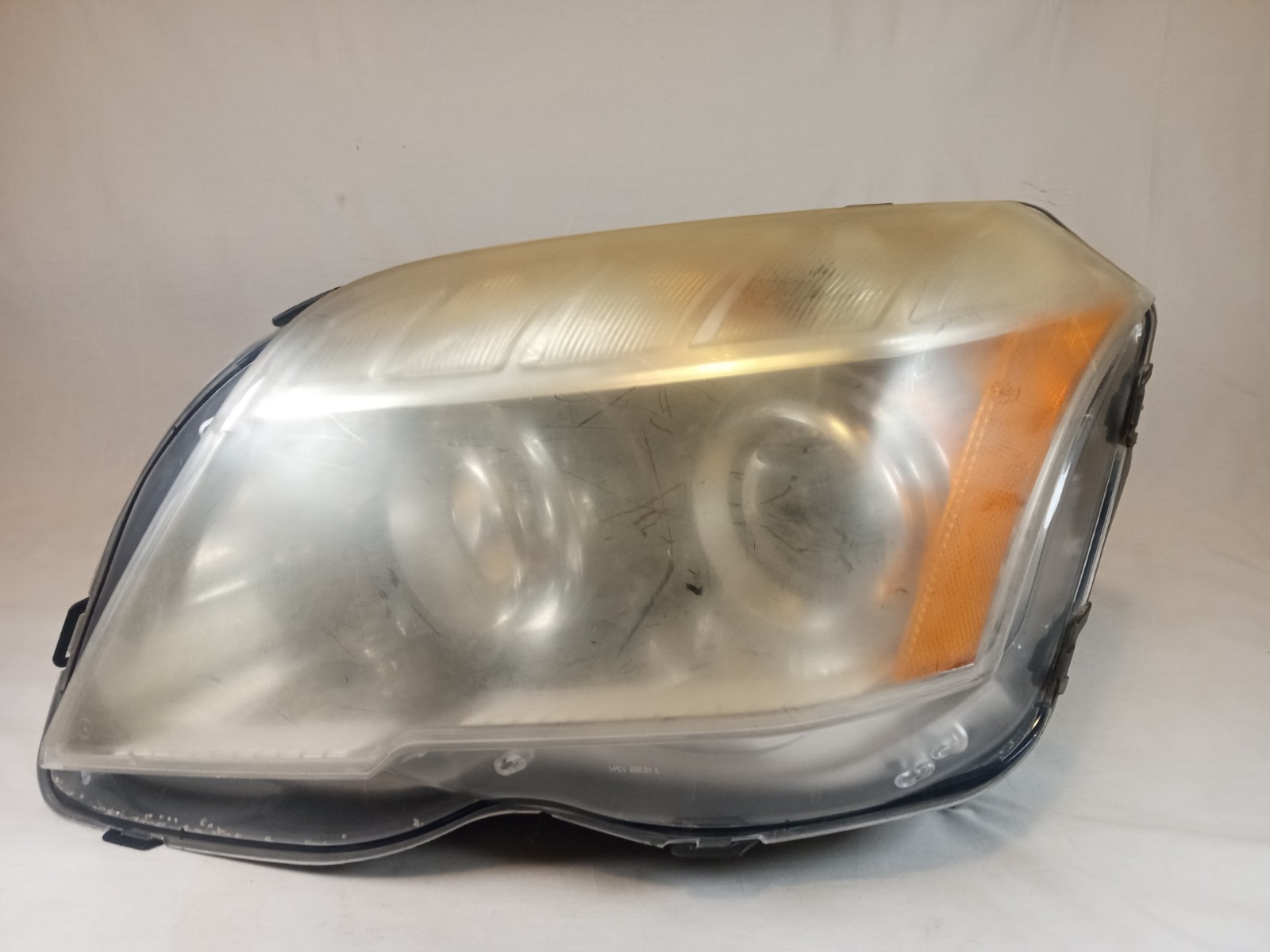 2010 - 2012 Mercedes GLK350 Left LH Driver Halogen Headlight OEM A2048207259 2010 - 2012 Mercedes GLK350 Left LH Driver Halogen Headlight OEM A2048207259