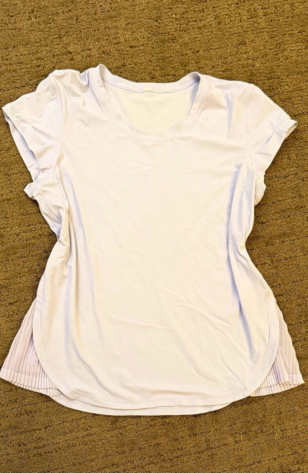 lululemon athletica Women’s White S Lightweight Round Neck Short Sleeve Tee lululemon athletica Women’s White S Lightweight Round Neck Short Sleeve Tee