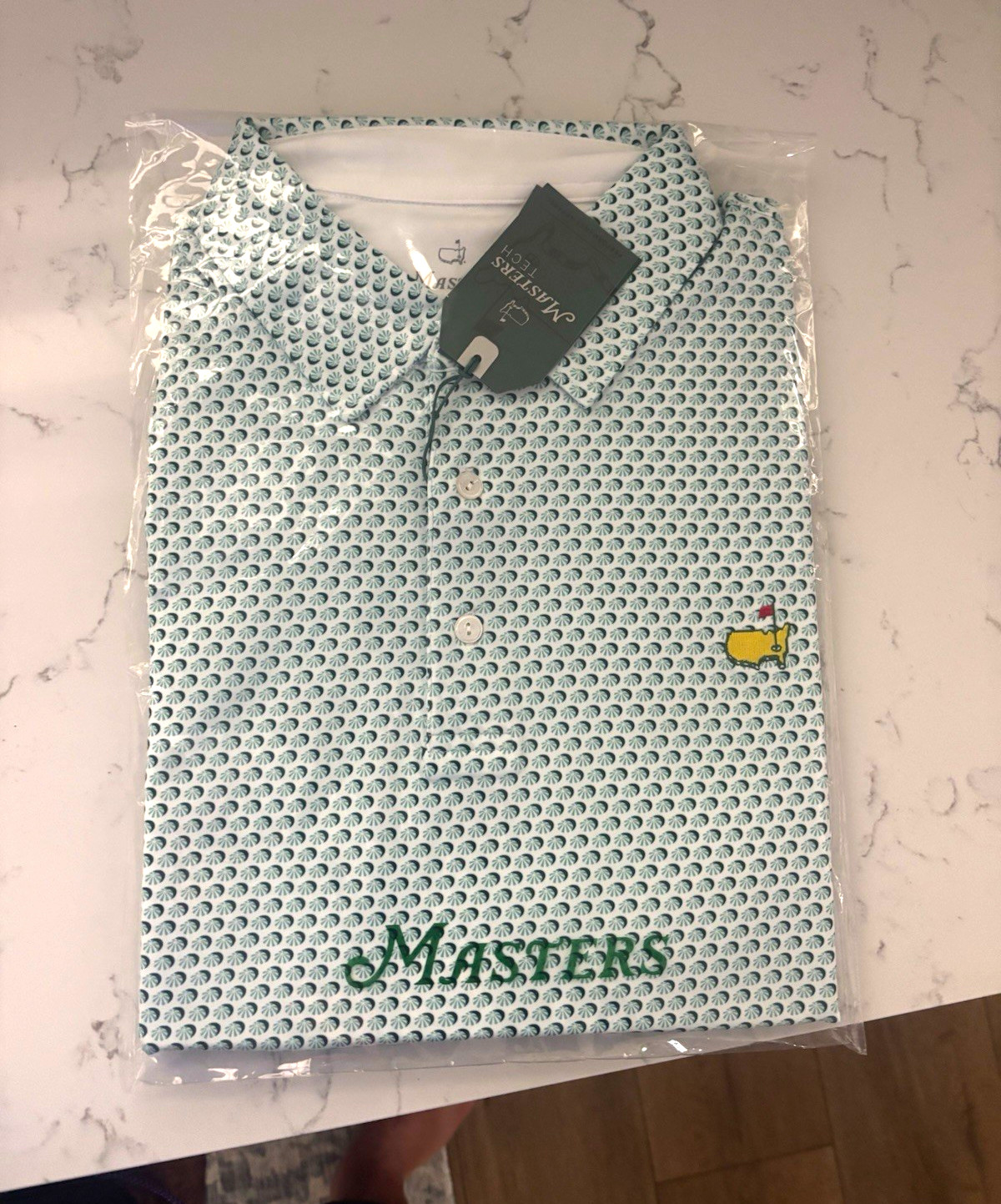 Masters Tech Men\'s Golf Polo Shirt  XL Short Sleeve Collared Logo All-Over Print