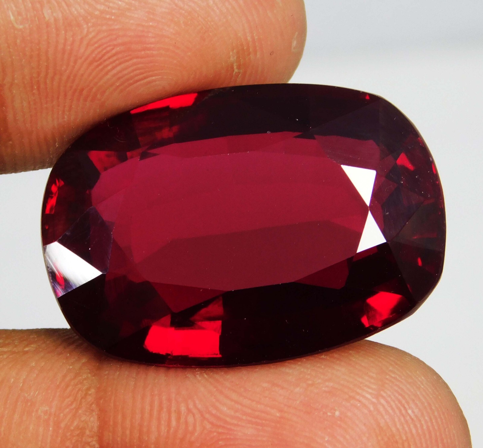 Certified 100.05 Ct Natural BURMA Pigeon Blood Red Ruby Unheated Loose Gemstone