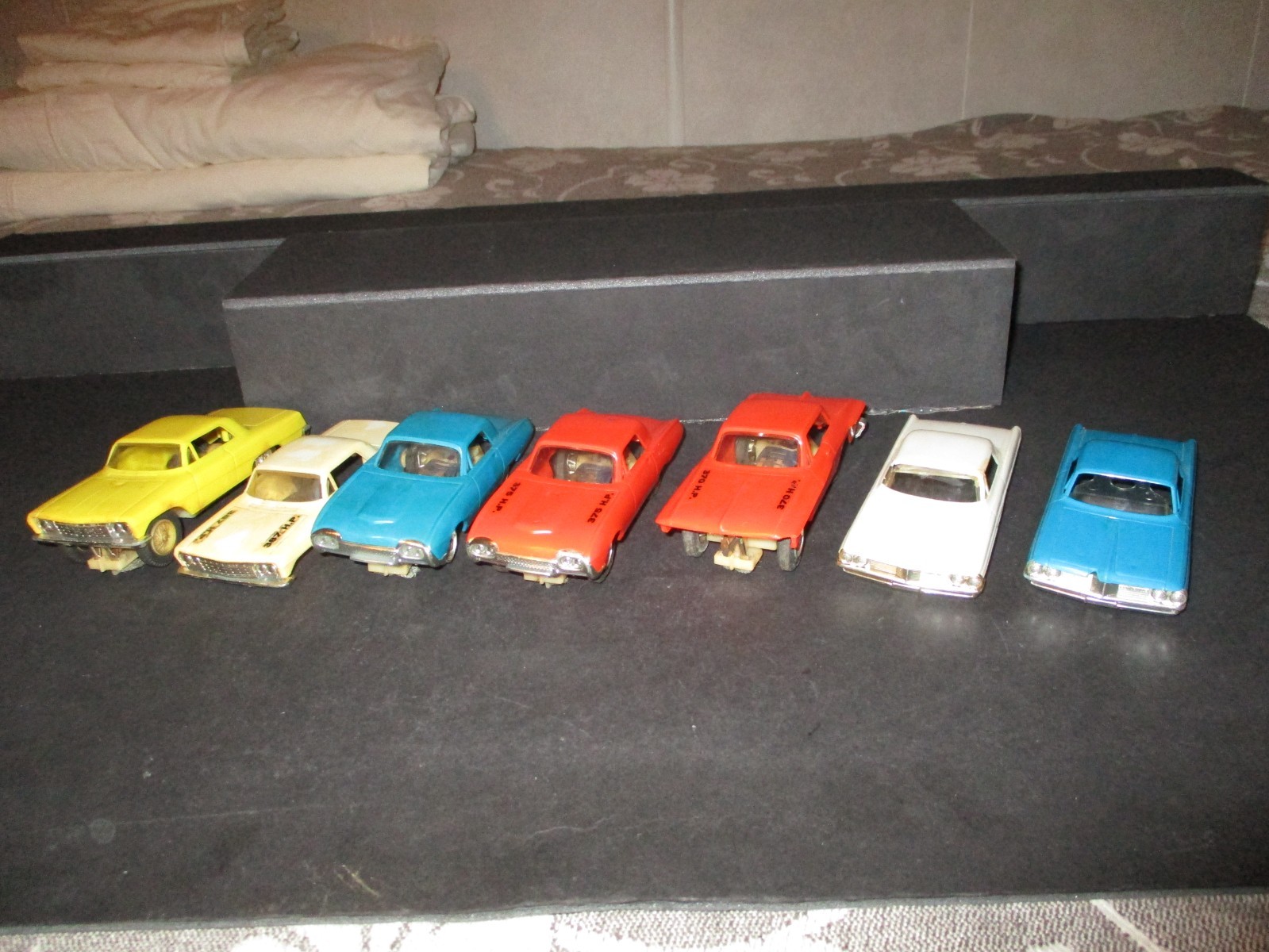 Vintage/ELDON/ SLOT/CAR/PARTS/LOT(7/CARS/CHEVY/FORD/PONTIAC)1963/Nice/Old/Cars