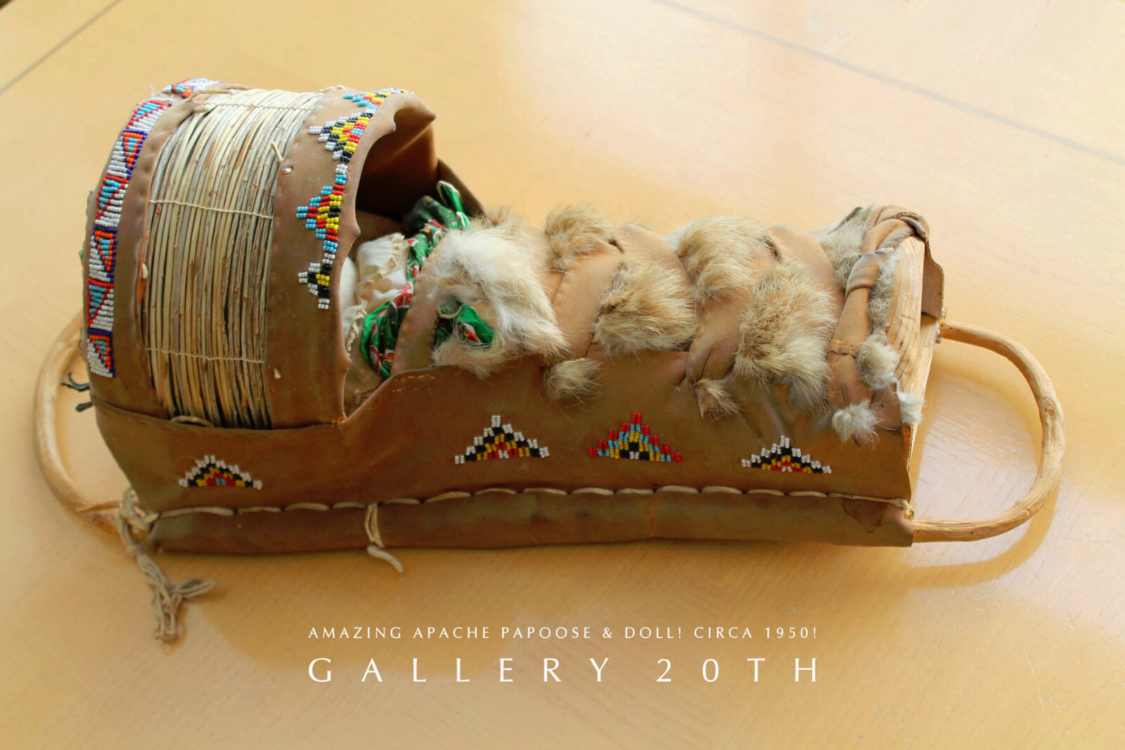 AMAZING VTG ORIG. APACHE TRIBE PAPOOSE & DOLL BEAD ART FUR INDIAN 50S 60S BOHO