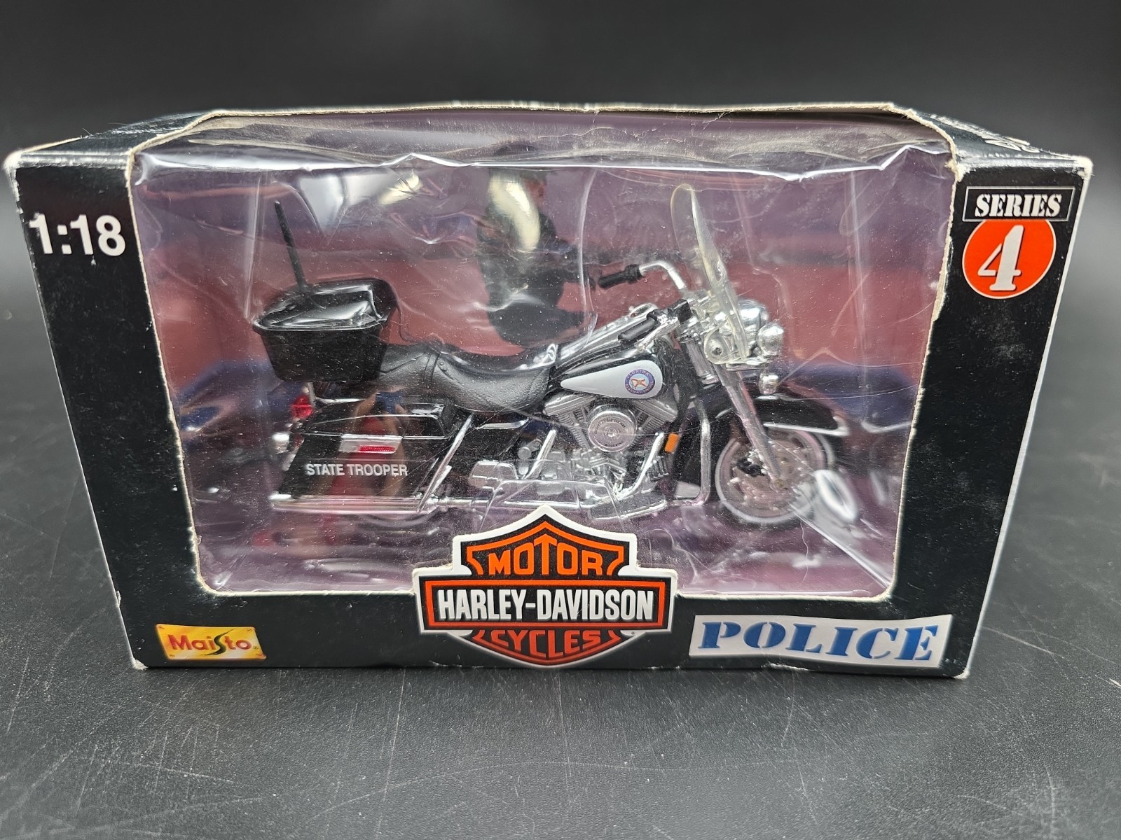 Maisto Harley Davidson Police State Trooper Motorcycle 1/18 Scale Diecast Maisto Harley Davidson Police State Trooper Motorcycle 1/18 Scale Diecast
