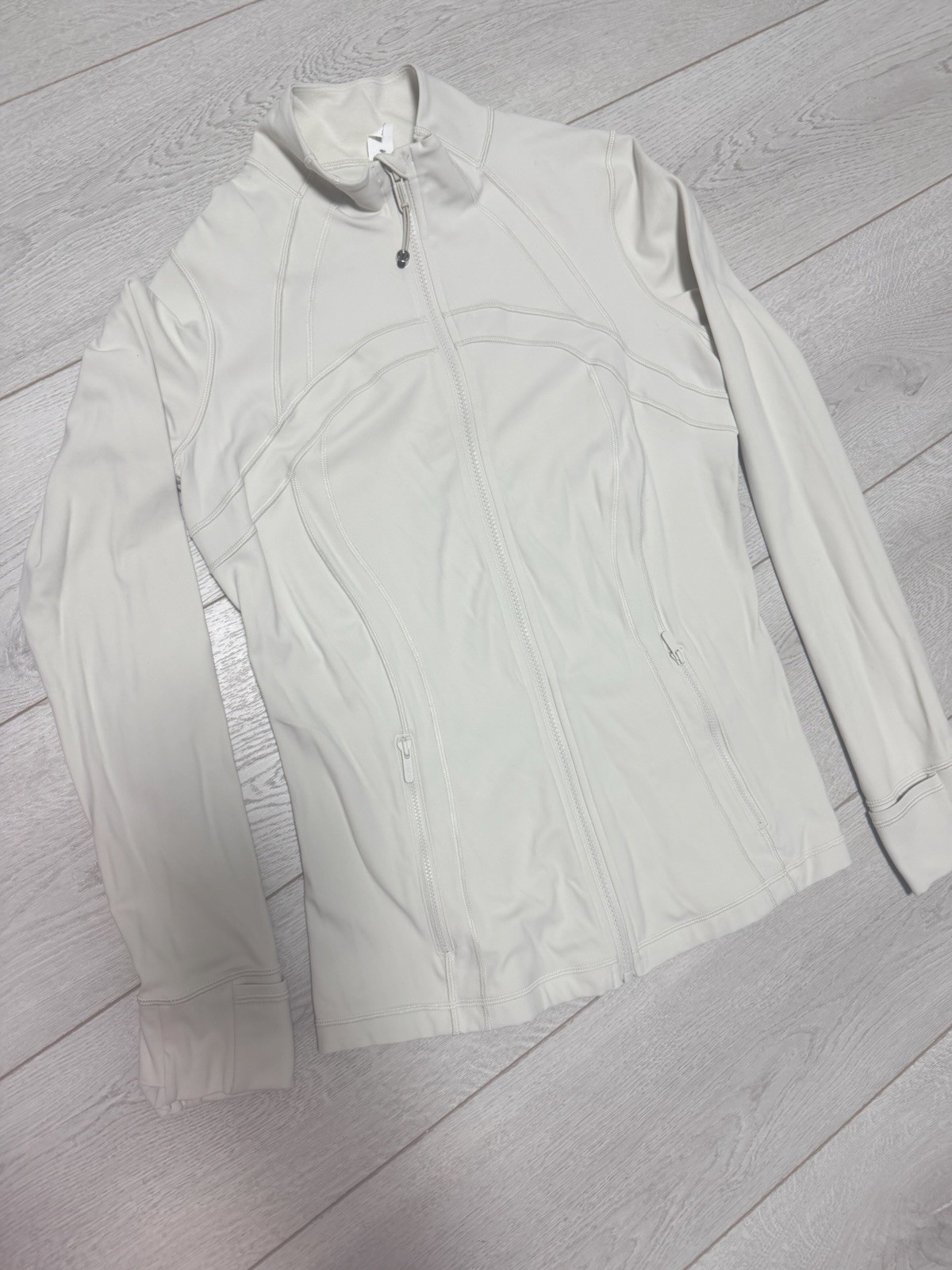 Lululemon Define Jacket Nulu Women’s Size 12 Cream Ivory Full Zip Athletic Lululemon Define Jacket Nulu Women’s Size 12 Cream Ivory Full Zip Athletic