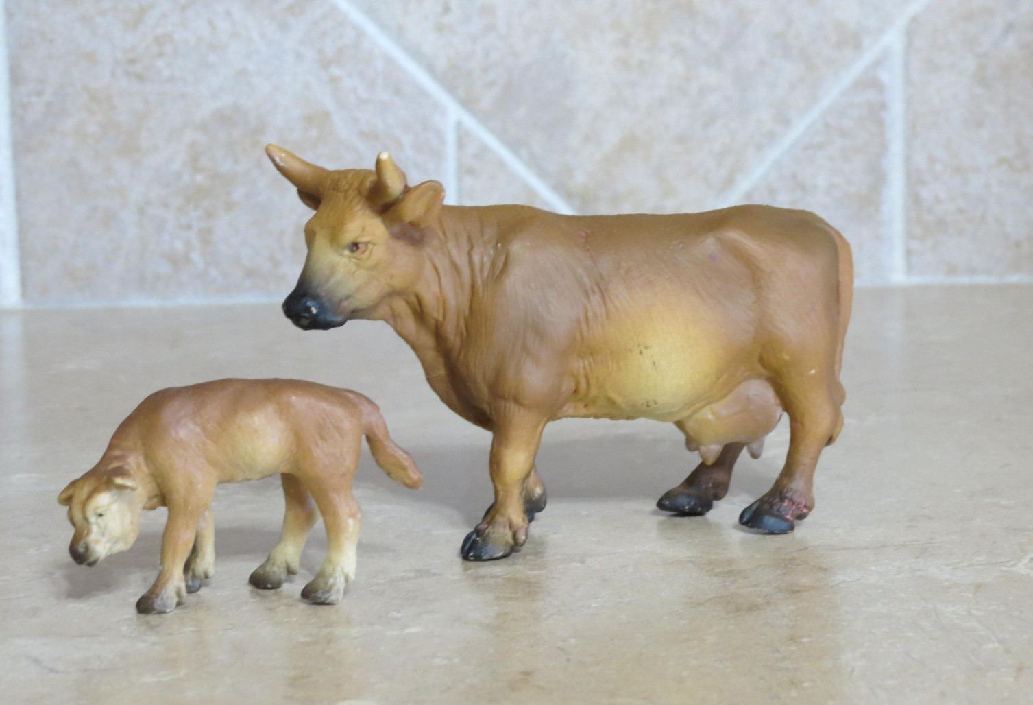 LOT 2 vintage Schleich 13230 & 13116 Brown Cow Calf cattle Retired farm toys