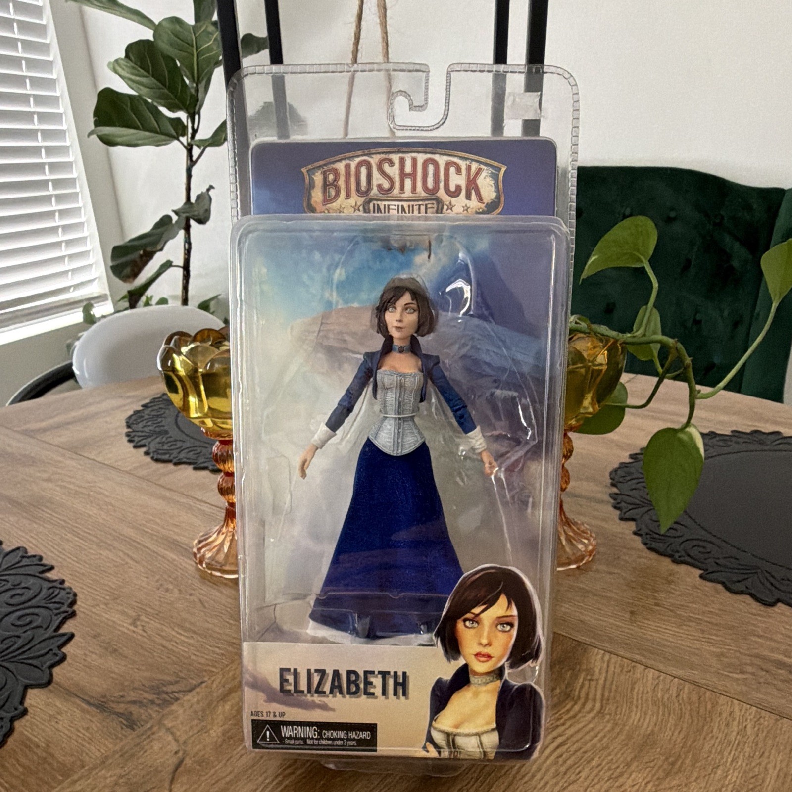 NECA Player Select BioShock Infinite Elizabeth Boxed Action Figure NECA Player Select BioShock Infinite Elizabeth Boxed Action Figure