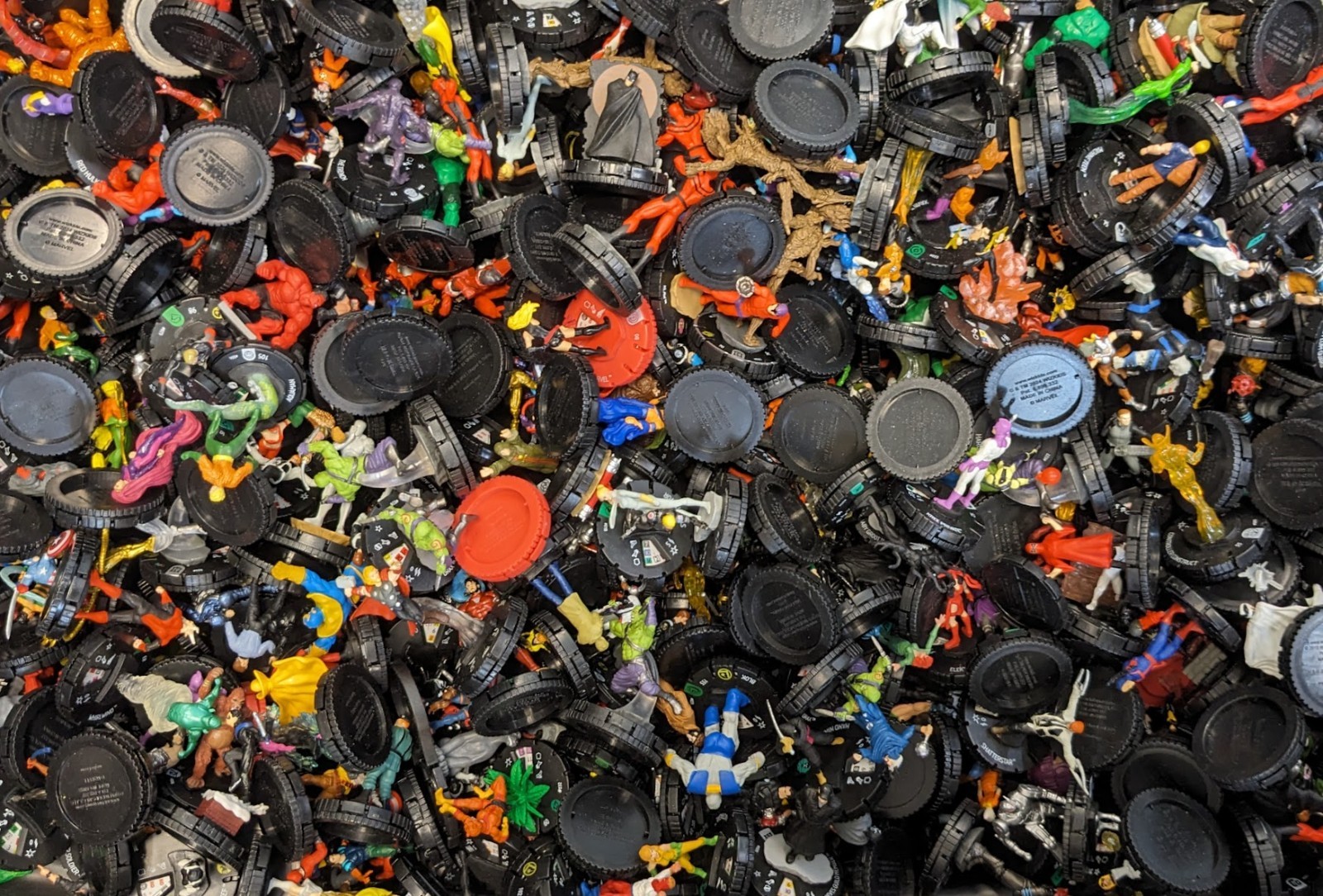 100x Assorted Bulk Mini Figures Lot | No Cards DC Marvel HEROCLIX Wizkids VTG 100x Assorted Bulk Mini Figures Lot | No Cards DC Marvel HEROCLIX Wizkids VTG