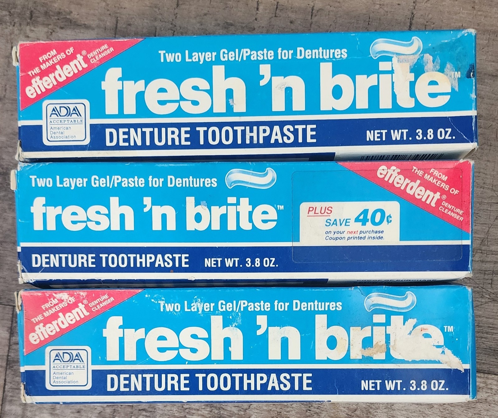 (Lot 3) RARE Vintage NOS 1980s Fresh 'n Brite Denture Toothpaste 3.8 oz (Lot 3) RARE Vintage NOS 1980s Fresh 'n Brite Denture Toothpaste 3.8 oz