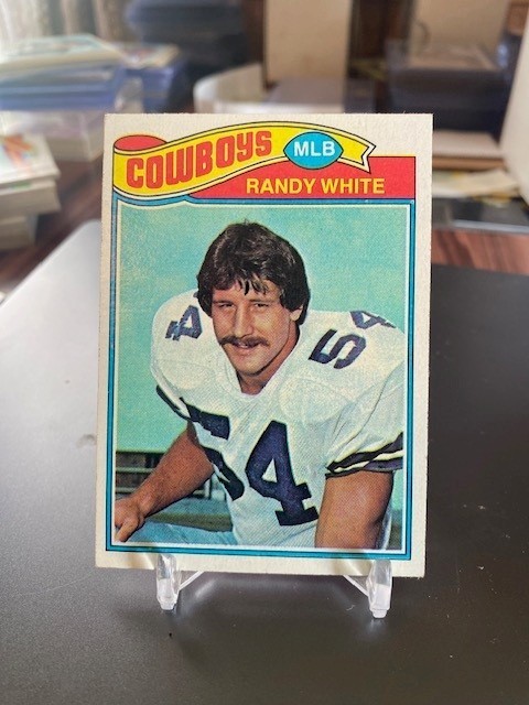 1977 Topps # 342 Randy White 1977 Topps # 342 Randy White