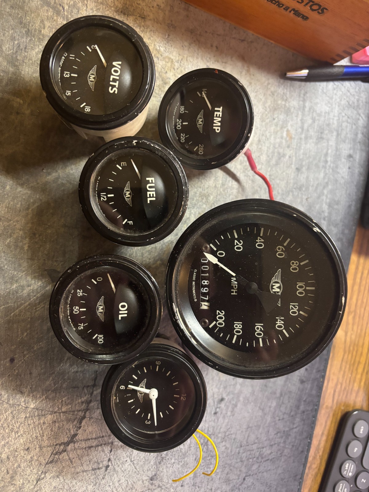 Classic Instruments Moal Bomber Series 5-Gauge Set 3-3/8 Classic Instruments Moal Bomber Series 5-Gauge Set 3-3/8