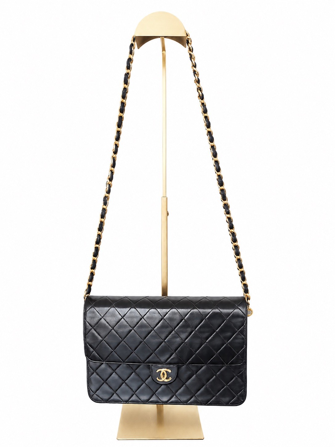 Authentic CHANEL Quilted CC Single Chain Flap Shoulder Bag Black Lambskin GHW Authentic CHANEL Quilted CC Single Chain Flap Shoulder Bag Black Lambskin GHW