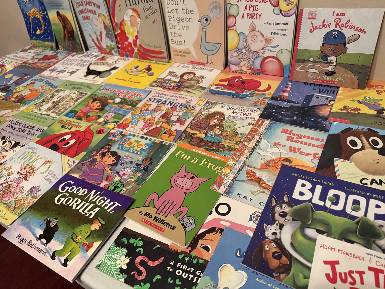 Childrens Books Lot of 25 RANDOM Storytime Kids Picture Books Daycare Teacher Childrens Books Lot of 25 RANDOM Storytime Kids Picture Books Daycare Teacher
