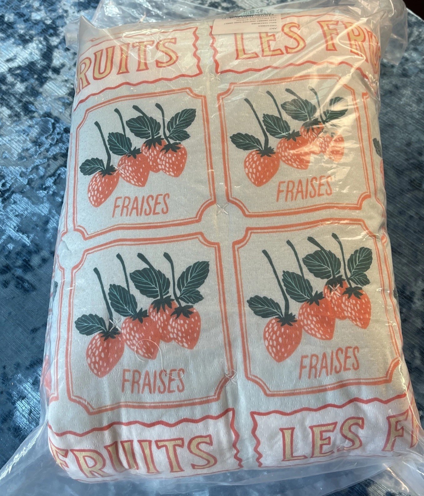 Anthropologie The Printed Textured Cotton LES FRUITS Queen Size Comforter NEW Anthropologie The Printed Textured Cotton LES FRUITS Queen Size Comforter NEW