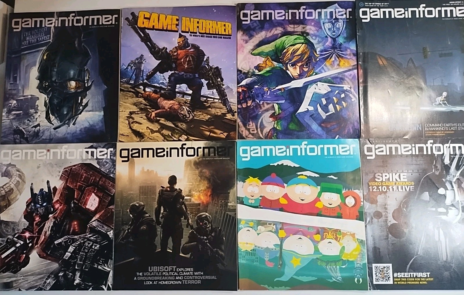 Lot of 8 Game Informer Magazine Issues ~ Run #220 - 227 from 2011-2012 (Zelda) Lot of 8 Game Informer Magazine Issues ~ Run #220 - 227 from 2011-2012 (Zelda)