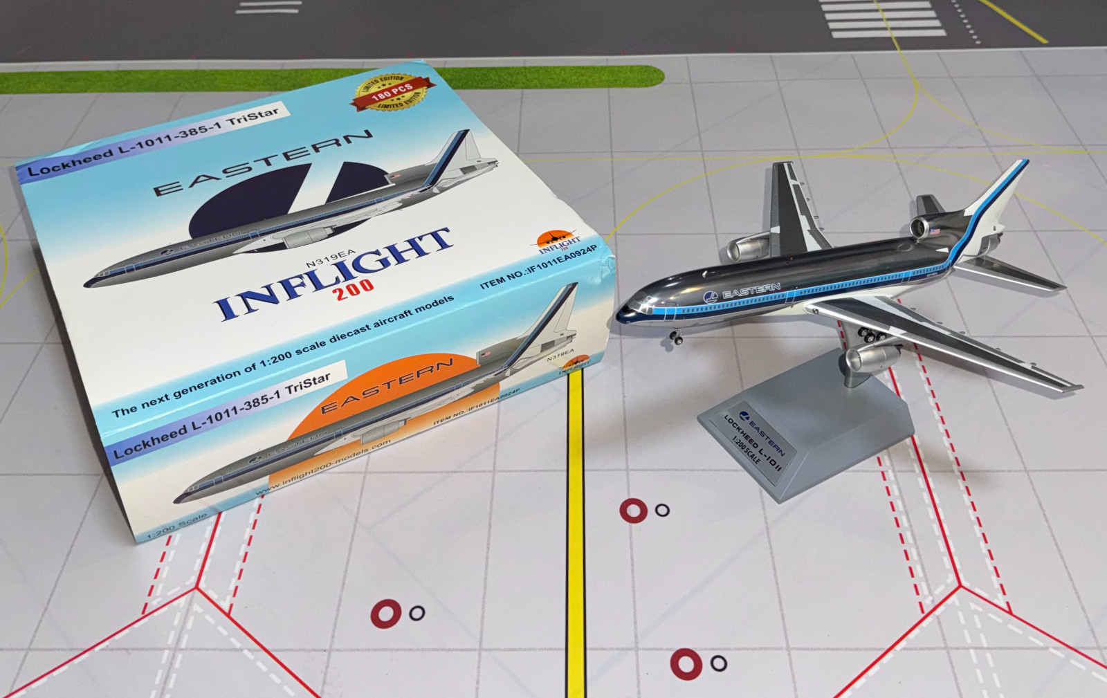 Inflight 1/200 IF200 L-1011-385-1 Eastern Airlines N319EA IF1011EA0924P