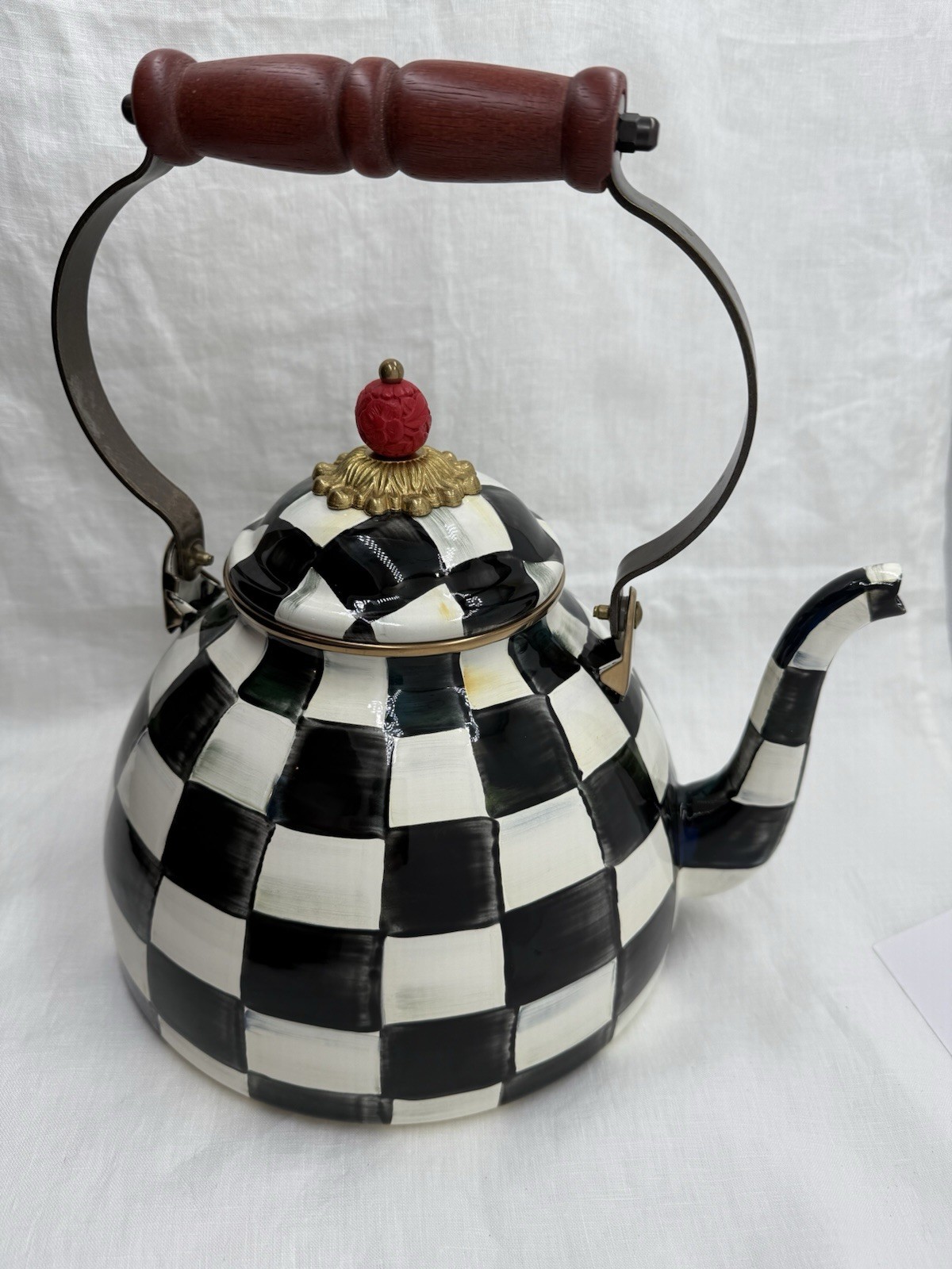 FLAWLESS Mackenzie-Childs Courtly Check 4 QUART Teapot NEVER USED. FLAWLESS Mackenzie-Childs Courtly Check 4 QUART Teapot NEVER USED.