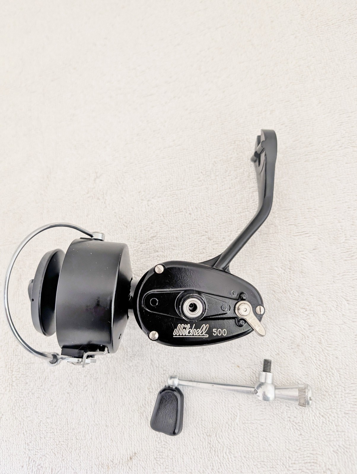 RARE MITCHELL 500  SPINNING REEL FORKED FOOT FRANCE MINTY