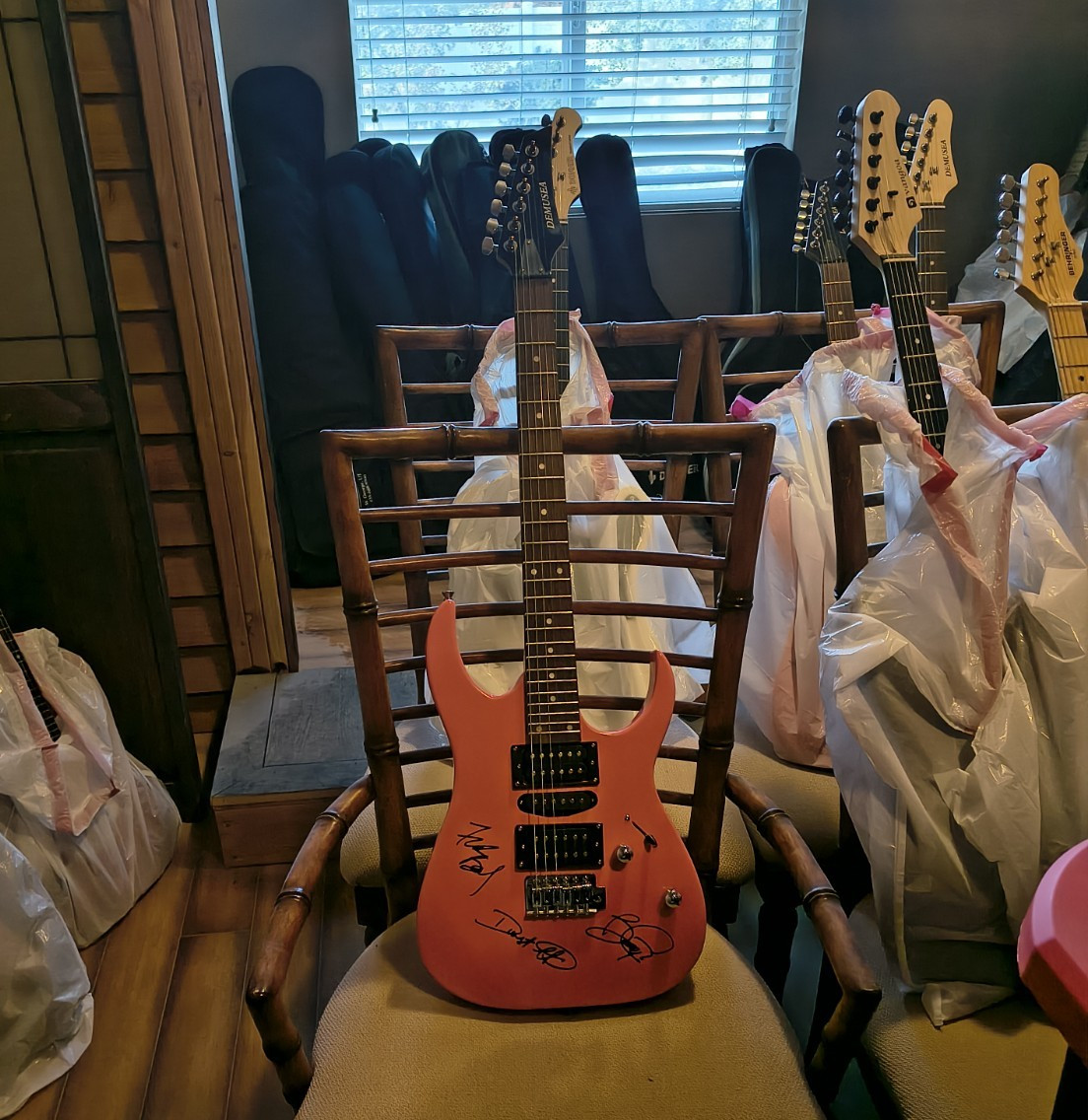 Zz Top Signed Pink Electric Guitar Zz Top Signed Pink Electric Guitar