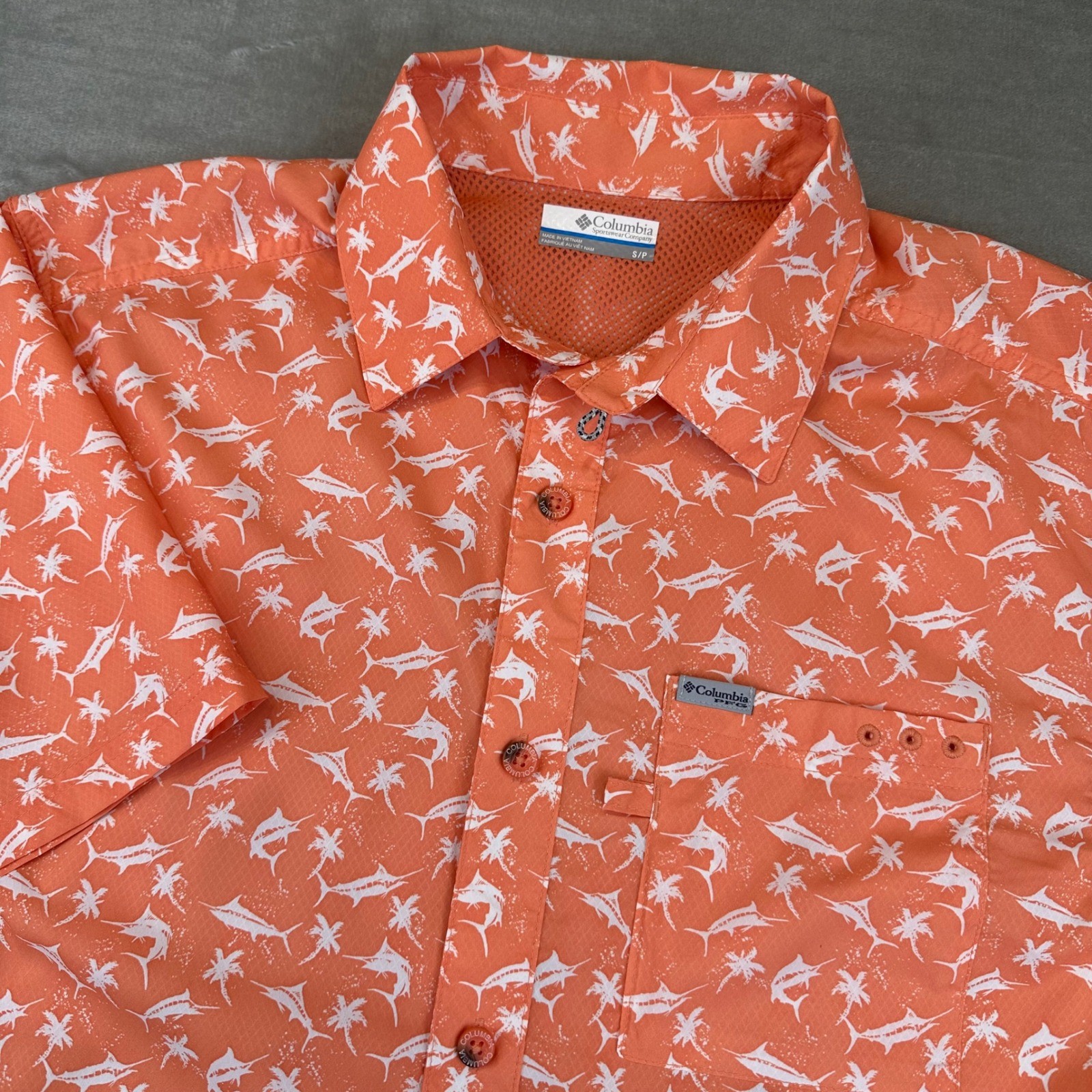 Columbia PFG Mens Small Orange Marlin Palm Tree Fishing Shirt Short Sleeve Vent Columbia PFG Mens Small Orange Marlin Palm Tree Fishing Shirt Short Sleeve Vent