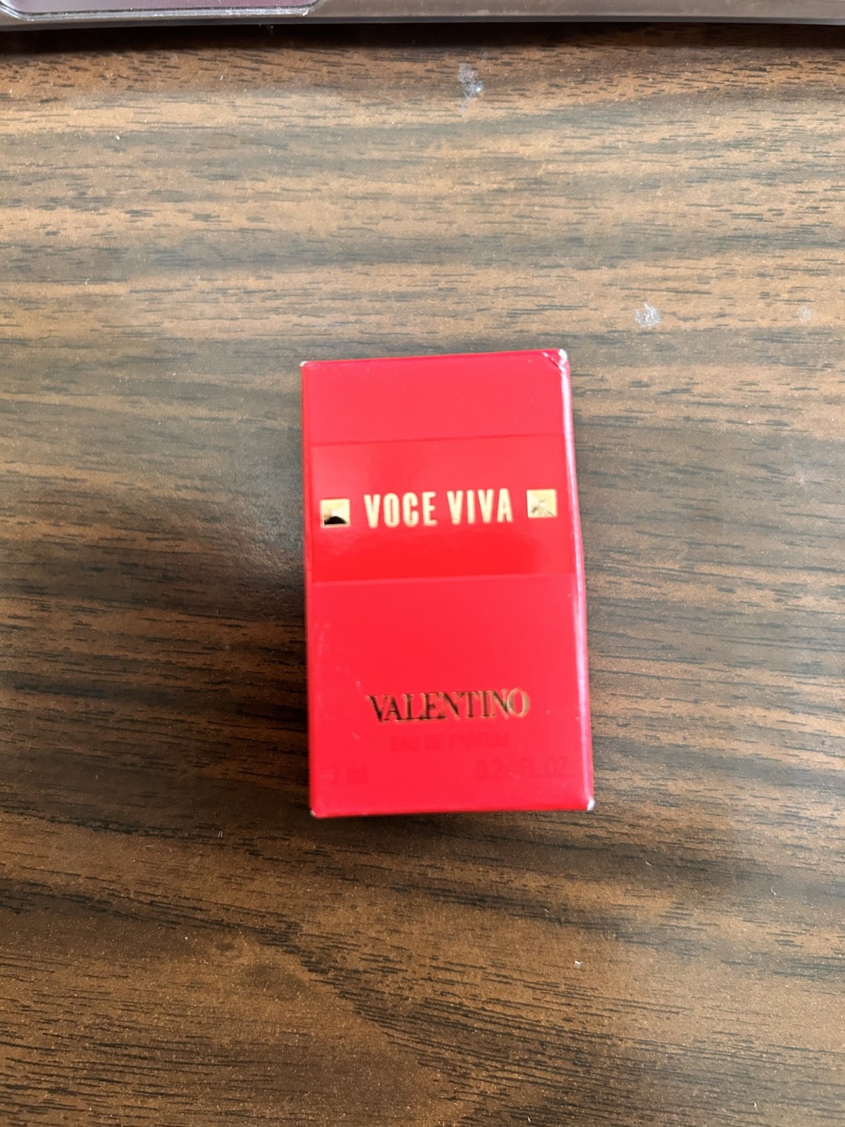 VALENTINO Voce Viva Eau De Parfum Perfume Splash Dab Travel Mini 0.24oz/ 7ml NIB VALENTINO Voce Viva Eau De Parfum Perfume Splash Dab Travel Mini 0.24oz/ 7ml NIB