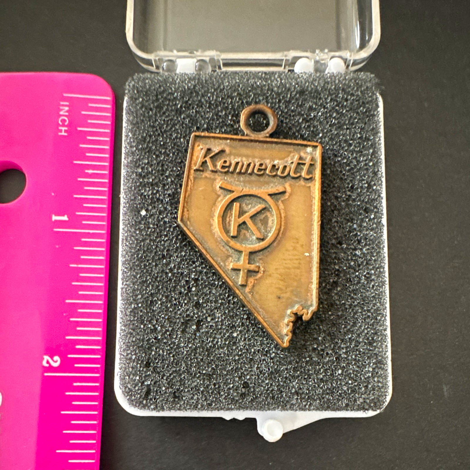 Vintage Kennecott Liberty Pit Copper Mine Nevada Keychain/charm RARE