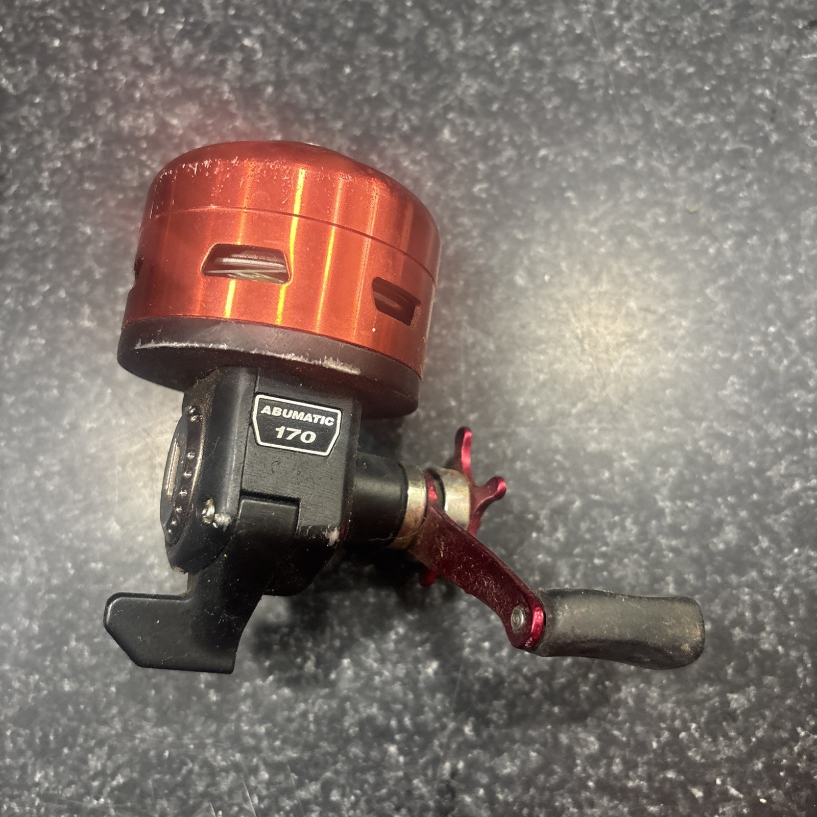 Vintage Garcia ABU-Matic 170 Spincast Fishing Reel-Made in Sweden-Tested Vintage Garcia ABU-Matic 170 Spincast Fishing Reel-Made in Sweden-Tested