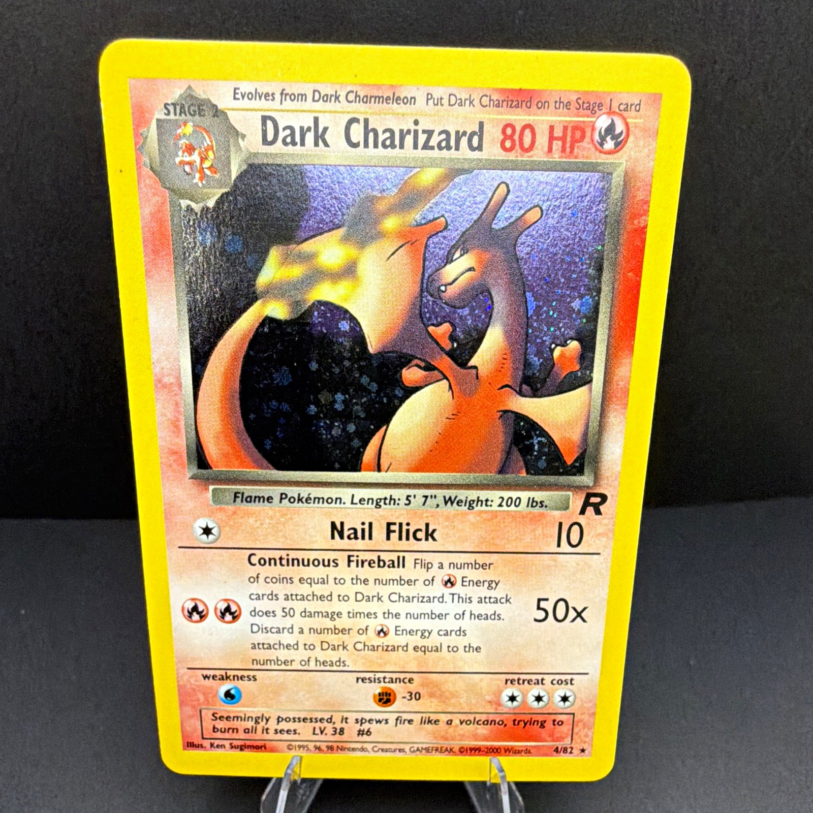 2000 Pokémon Team Rocket Dark Charizard #4/82 Holo Rare – Unlimited Edition.