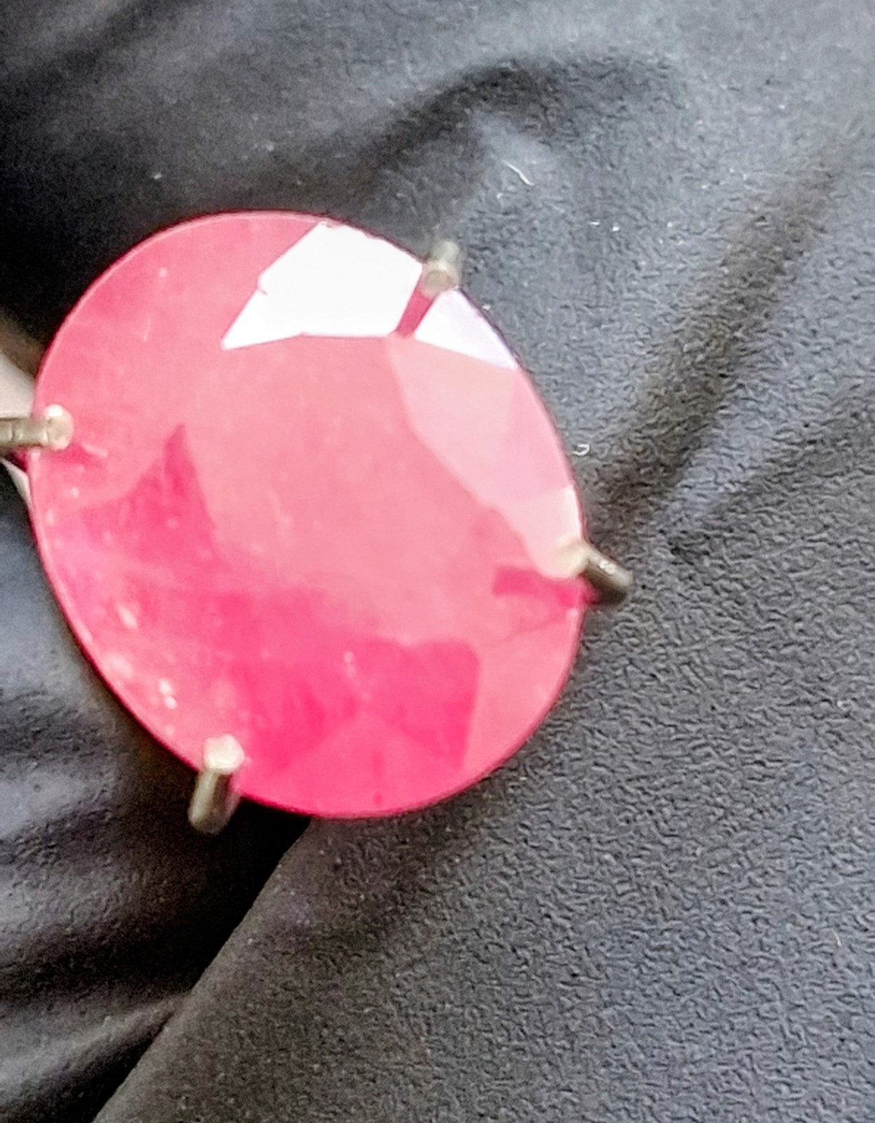 3.00ct Purplish Red Ruby 3.00ct Purplish Red Ruby