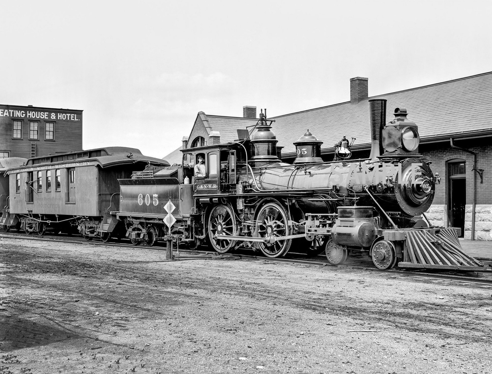 1899 CHICAGO & NORTHWESTERN RAILROAD 8.5x11 Photo (235-M)