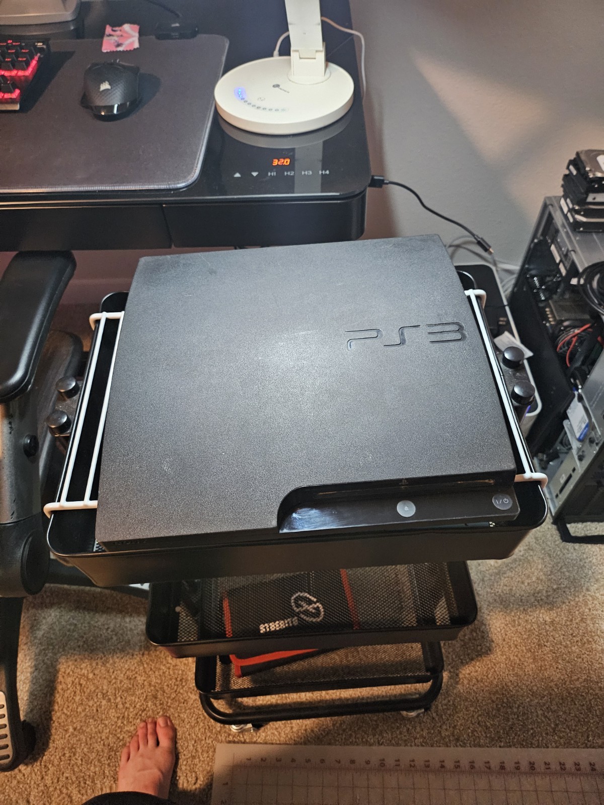 Sony PlayStation 3 Slim 160GB Black CECH-3001A Sony PlayStation 3 Slim 160GB Black CECH-3001A