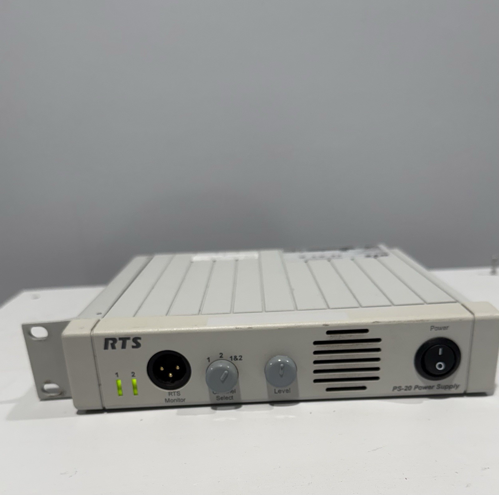 Telex/RTS PS-20 Power Supply
