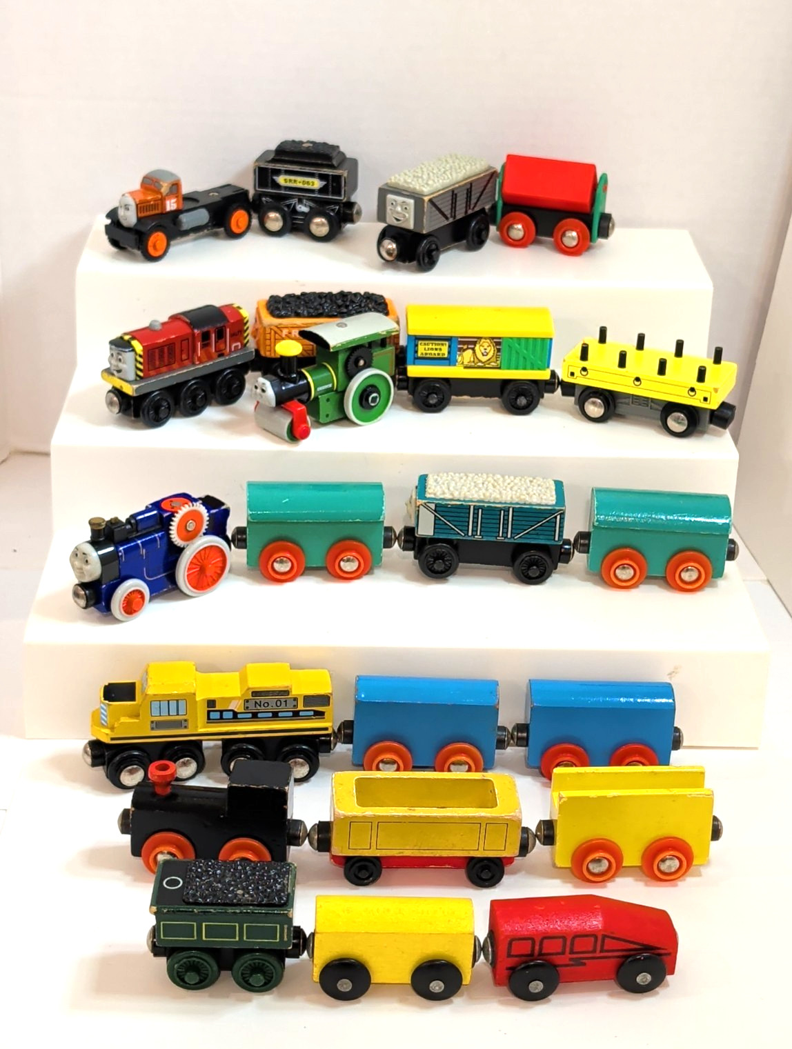 Vintage Thomas The Train + Other Magnetic Wooden Toy Train Lot Of 22 Vintage Thomas The Train + Other Magnetic Wooden Toy Train Lot Of 22