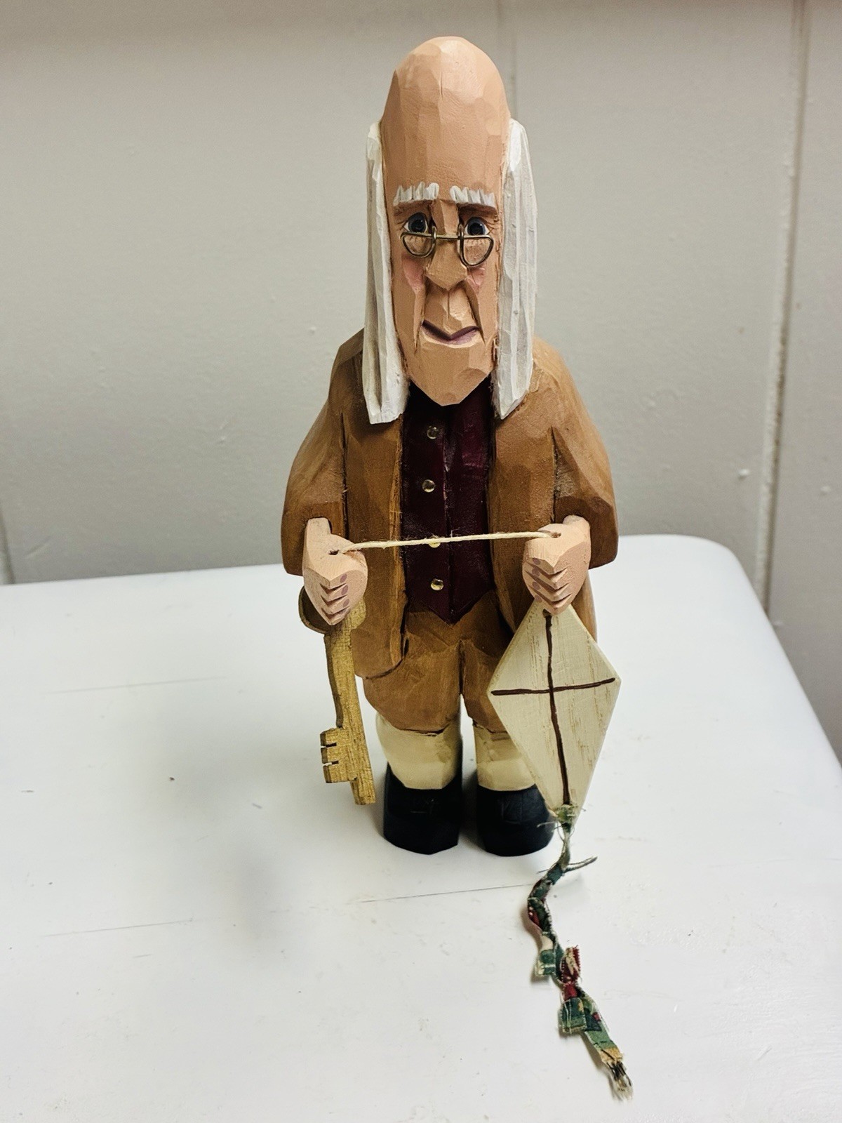2000 Vintage Folk Art Wood Carved Ben Franklin John & Gloria Broniak 8” SIGNED 2000 Vintage Folk Art Wood Carved Ben Franklin John & Gloria Broniak 8” SIGNED