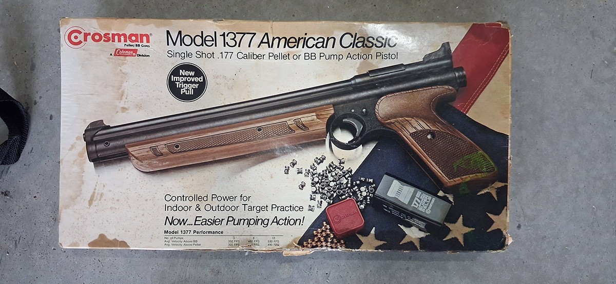 Vintage 1980\'s Crosman American Classic Model 1377 .177 Cal Pneumatic Air Pistol Vintage 1980\'s Crosman American Classic Model 1377 .177 Cal Pneumatic Air Pistol