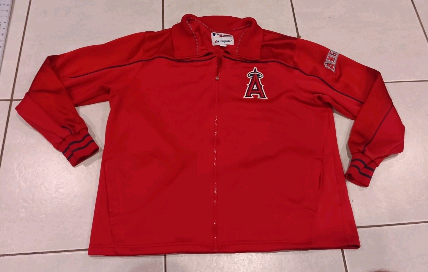 Vintage Majestic Anaheim Angels Authentic Dugout Bomber Jacket XXL Vintage Majestic Anaheim Angels Authentic Dugout Bomber Jacket XXL