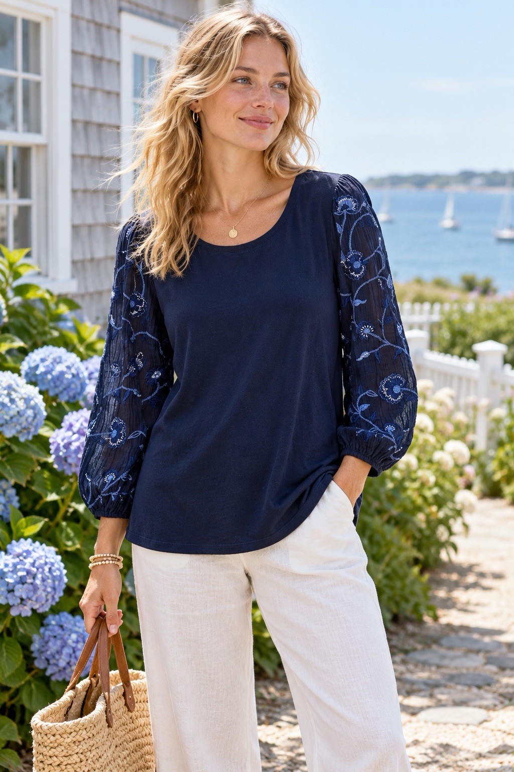 Chicos Navy Blue Floral Embroidered Balloon Sleeve Knit Top Size 2 L Boho