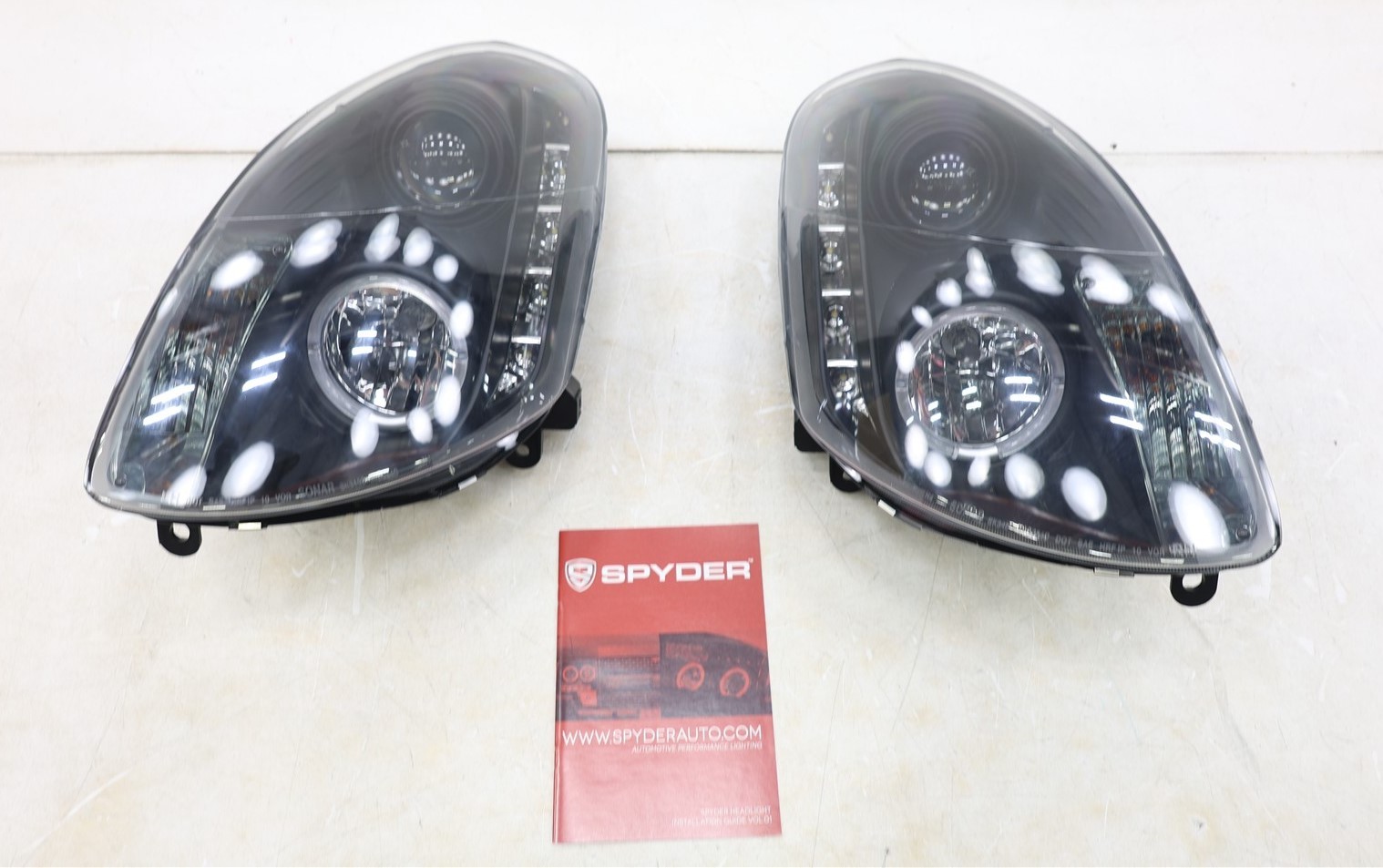 NEW Spyder LED Halo DRL Halogen Projector Headlight Set 5031747 for G35 03-04
