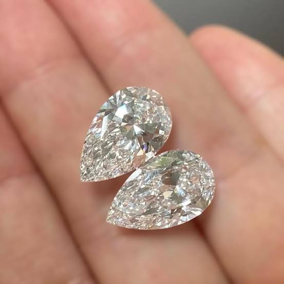 1.48 Ct TOTAL Pear Pair D Color VS2 Clarity IGI Certified Lab Grown CVD Diamond