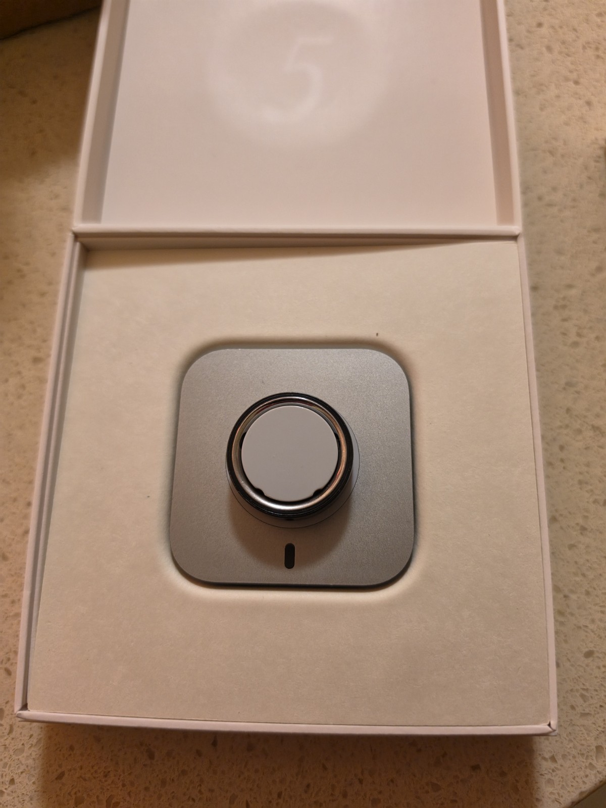 Authentic Oura Ring Gen 4 Stealth Black Size 10 with charger Authentic Oura Ring Gen 4 Stealth Black Size 10 with charger