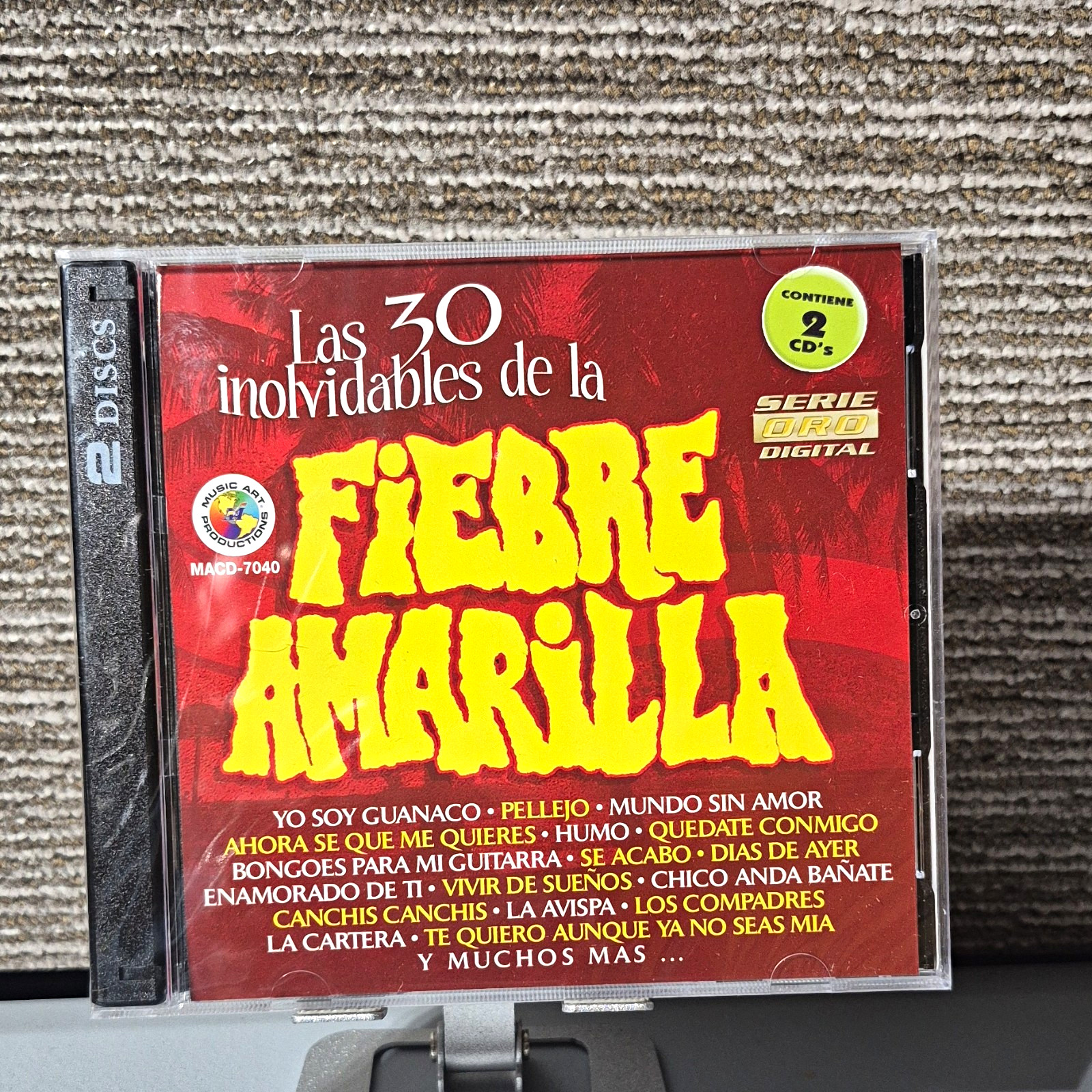 Fiebre Amarilla Las 30 Inolvidables 2CD Latin Album 2007 MACD-7040 Fiebre Amarilla Las 30 Inolvidables 2CD Latin Album 2007 MACD-7040