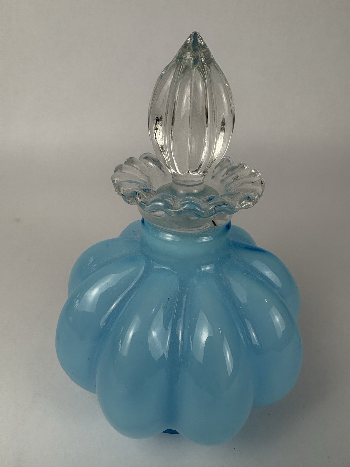 Vintage Fenton Blue Melon Overlay Art Glass Powder Blue Perfume Bottle Vintage Fenton Blue Melon Overlay Art Glass Powder Blue Perfume Bottle