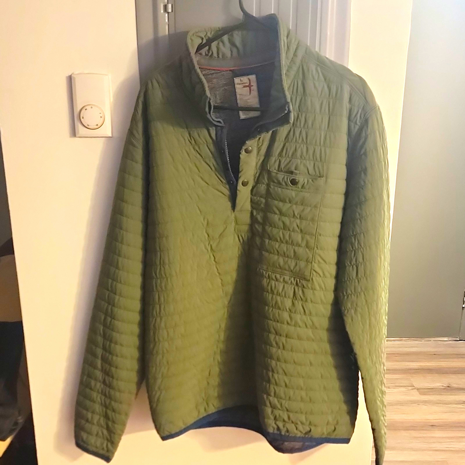 Relwen Men\'s Windzip Green Quilted Insulated Pull Over Size L NWOT Relwen Men\'s Windzip Green Quilted Insulated Pull Over Size L NWOT